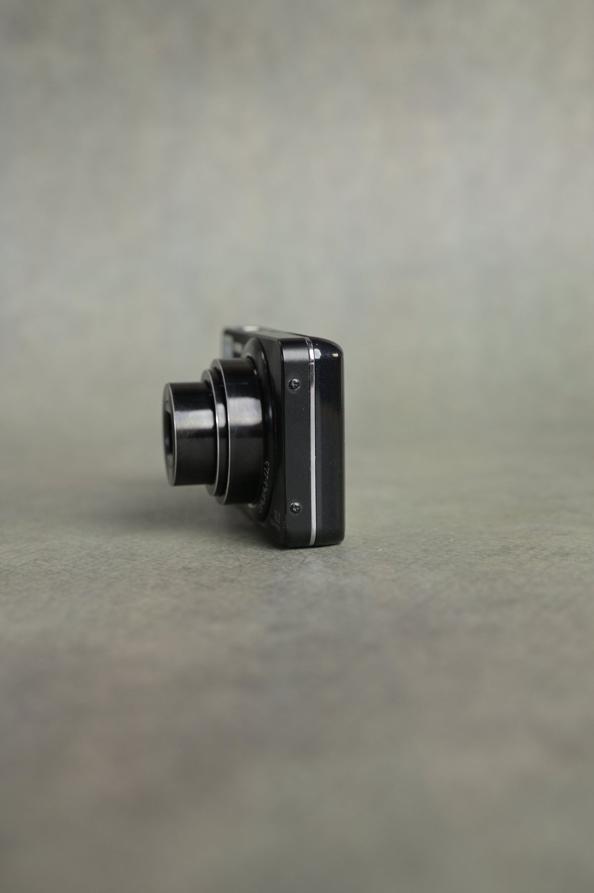 Sony Cyber-shot DSC-W570
