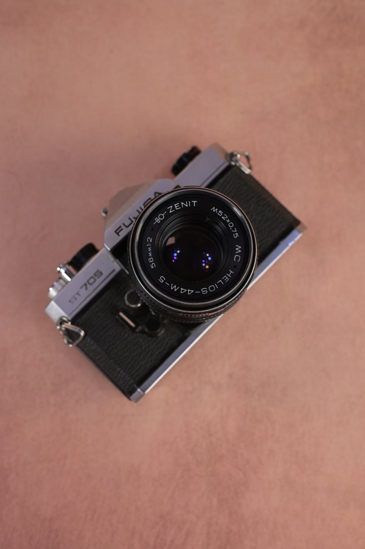 Fujica ST705 + MC Helios 44M-6 58mm F2