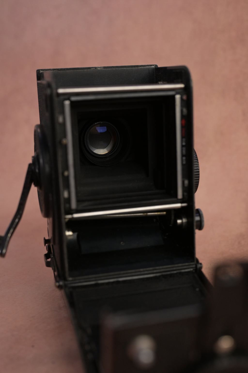 Yashica Mat-124G