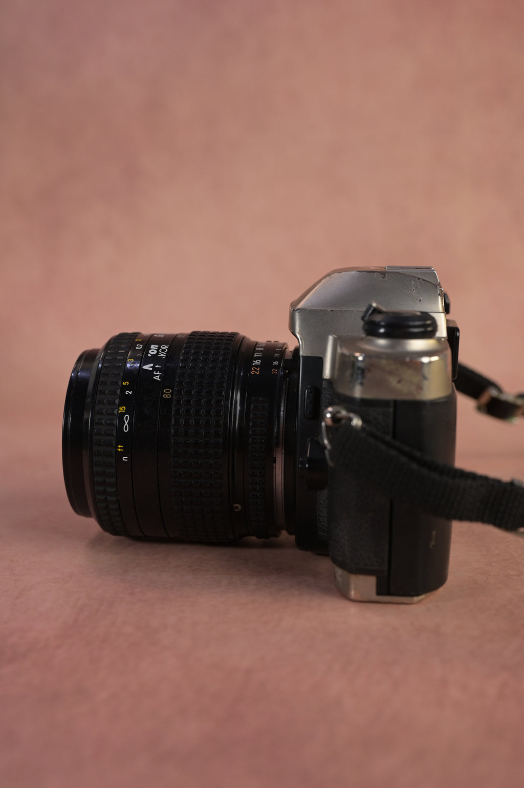 Nikon FM10 + Nikon AF Nikkor 35-80mm F4-5.6 D