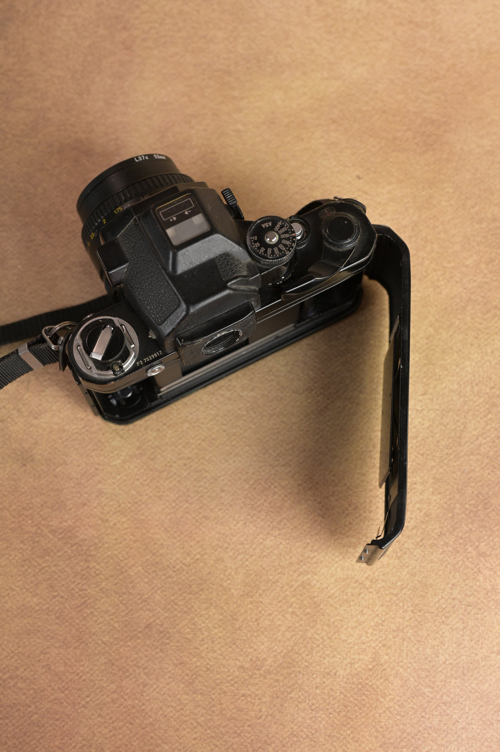 Nikon F2 + DP-2 Finder + Nikon AF Nikkor 50mm F1.8D
