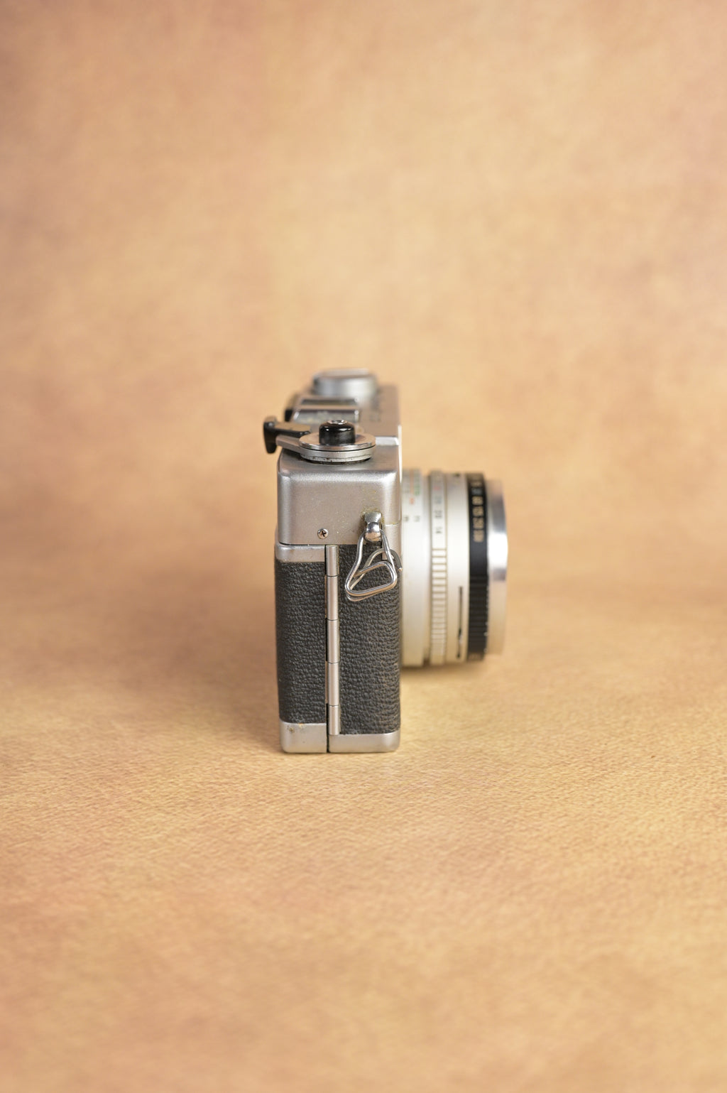 Canon Canonet QL17
