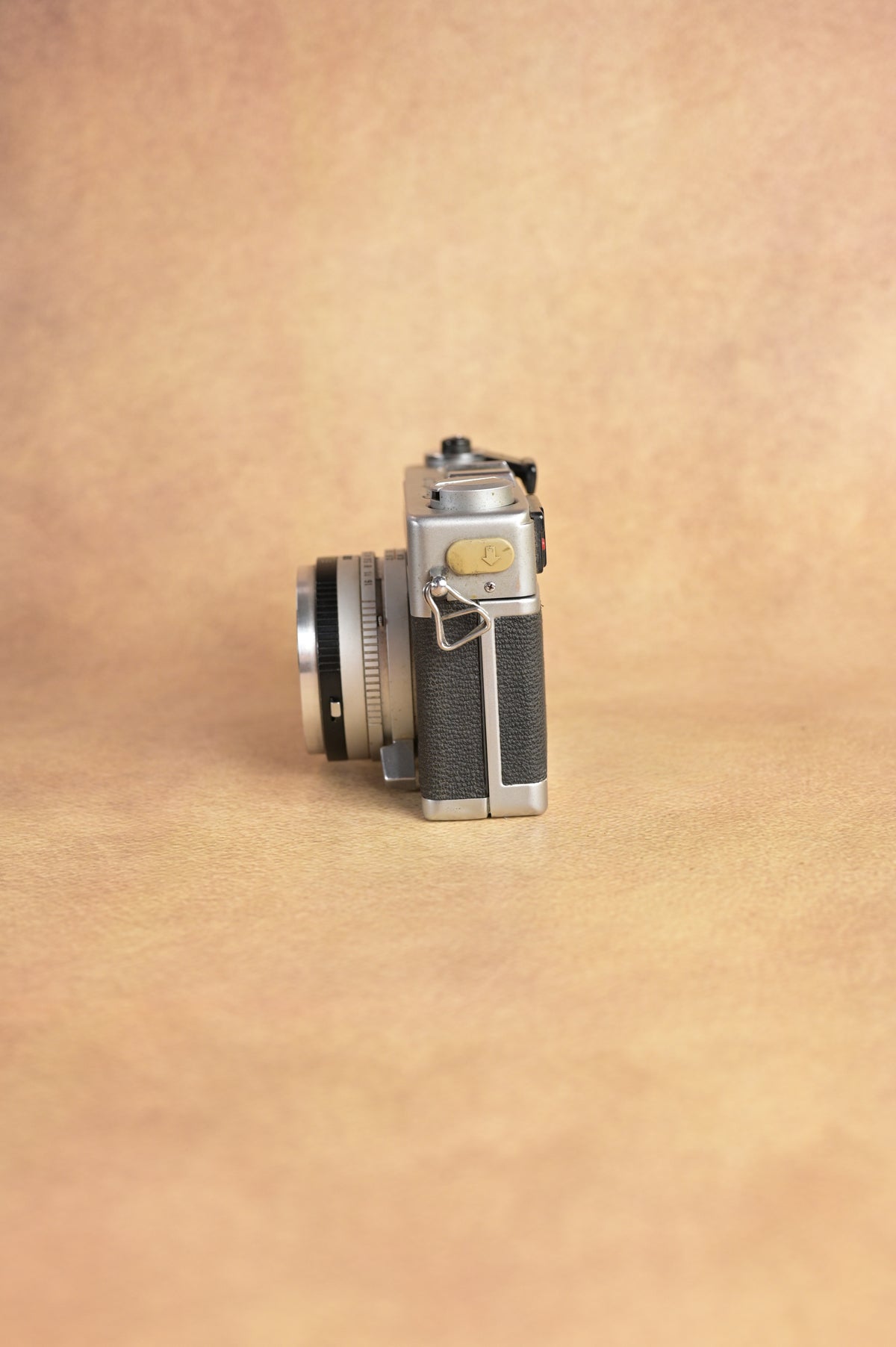 Canon Canonet QL17