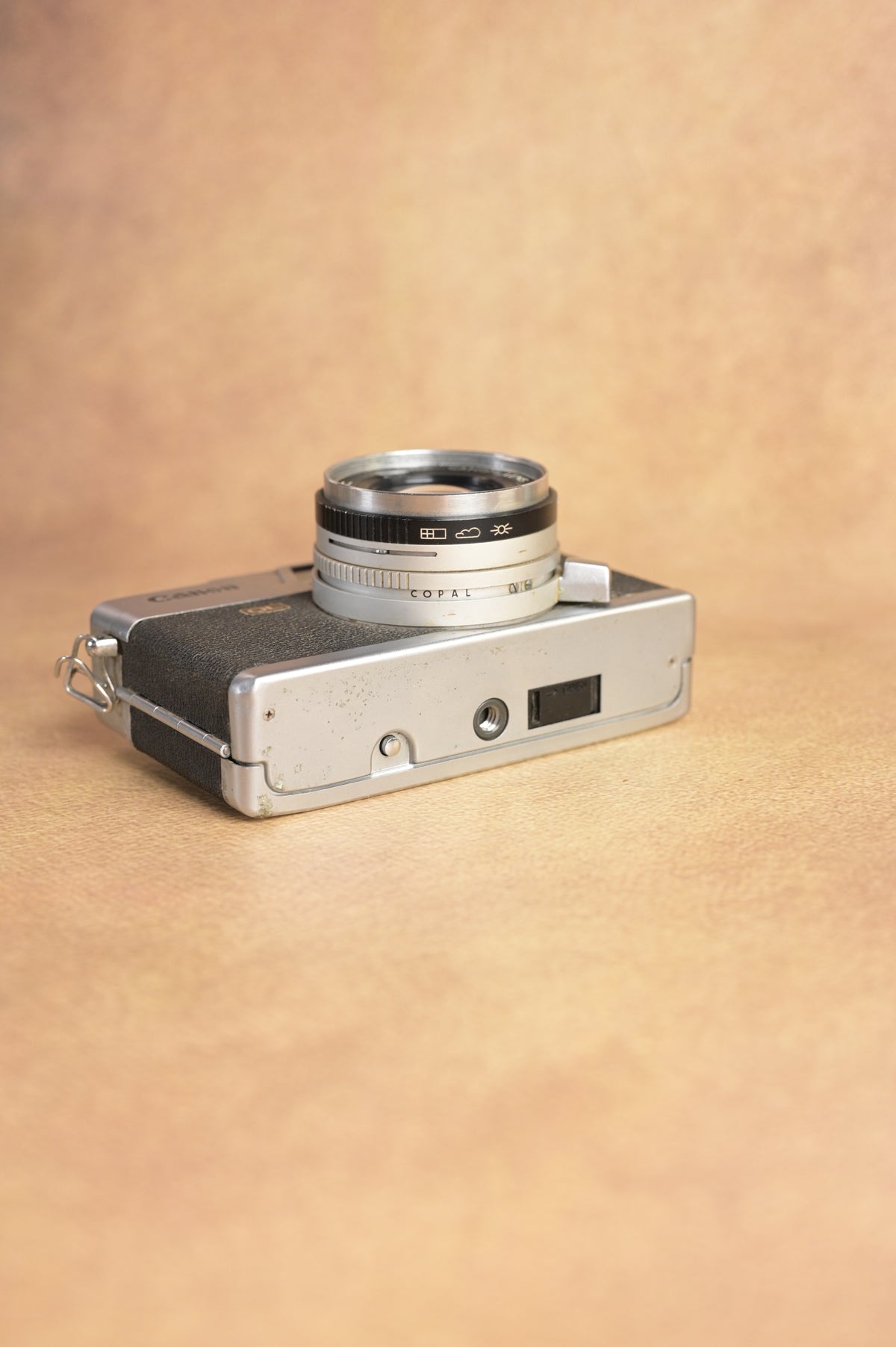 Canon Canonet QL17