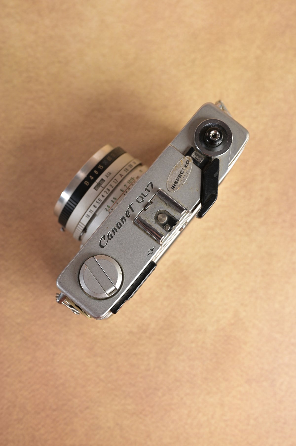 Canon Canonet QL17