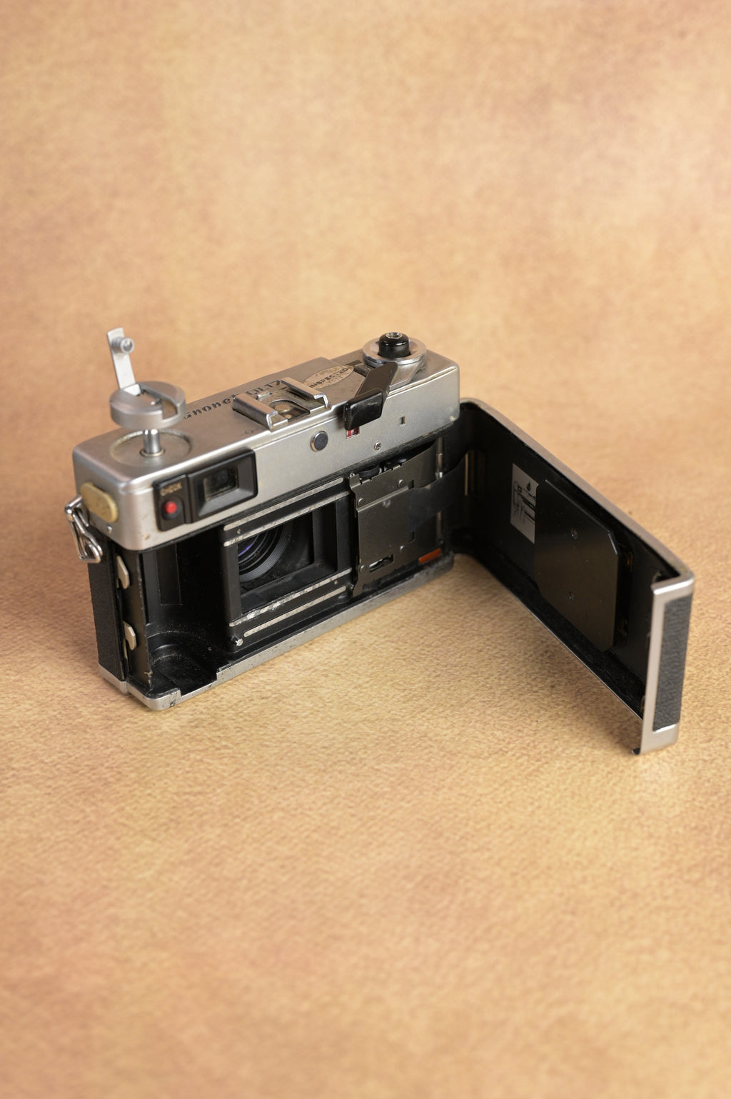 Canon Canonet QL17