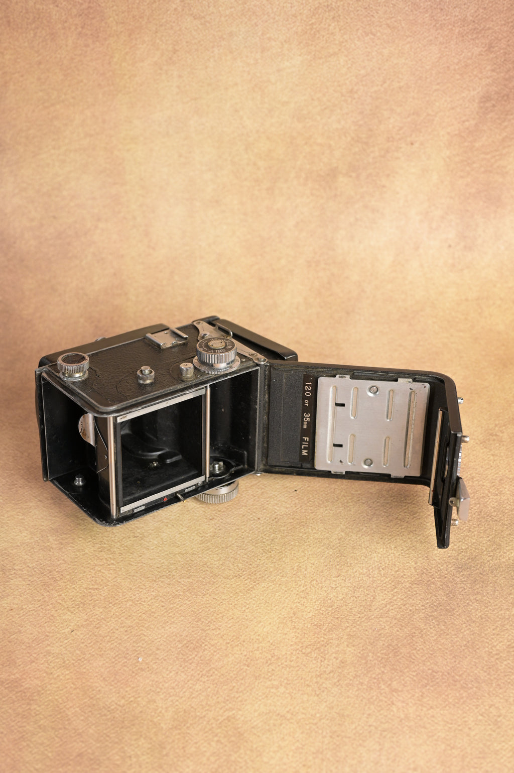 Yashica 635