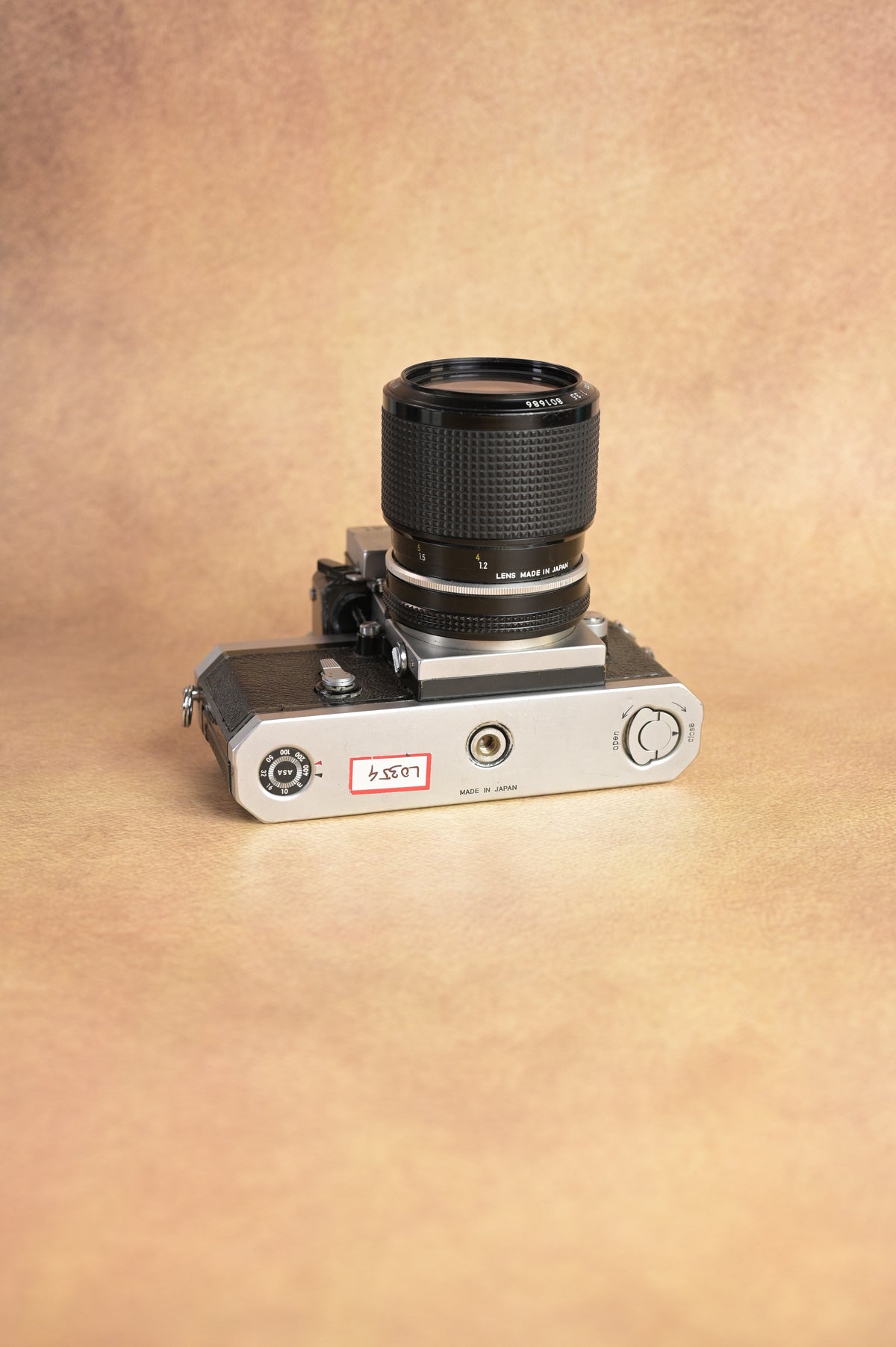 Nikon F + Photomic Prism + Nikkor 43-86mm F3.5