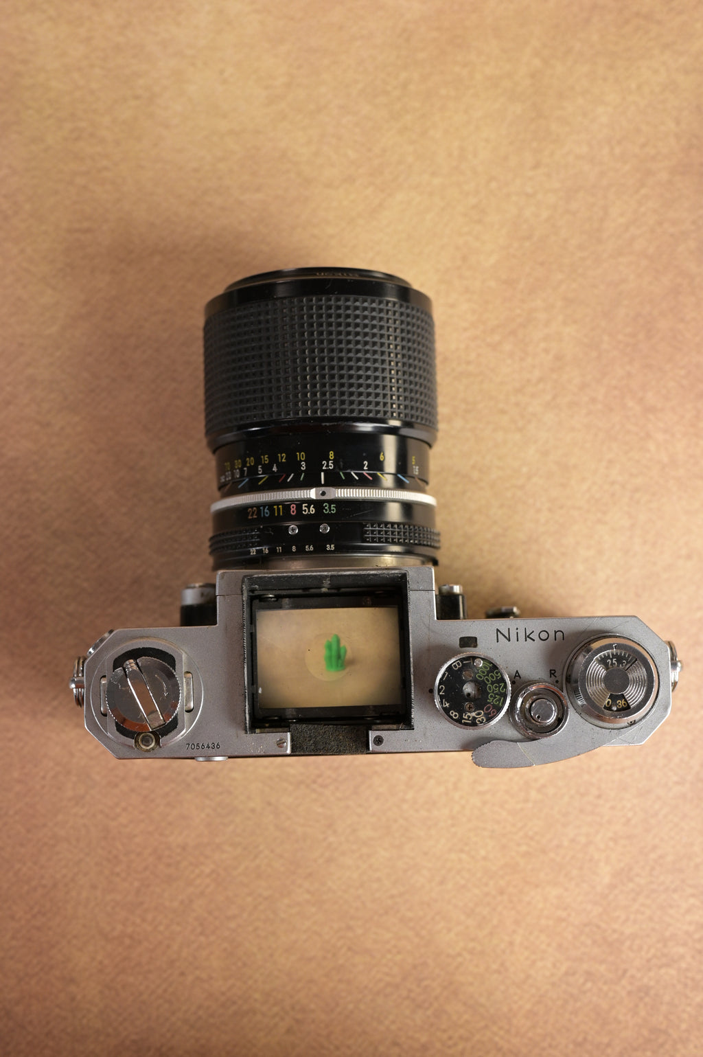 Nikon F + Photomic Prism + Nikkor 43-86mm F3.5