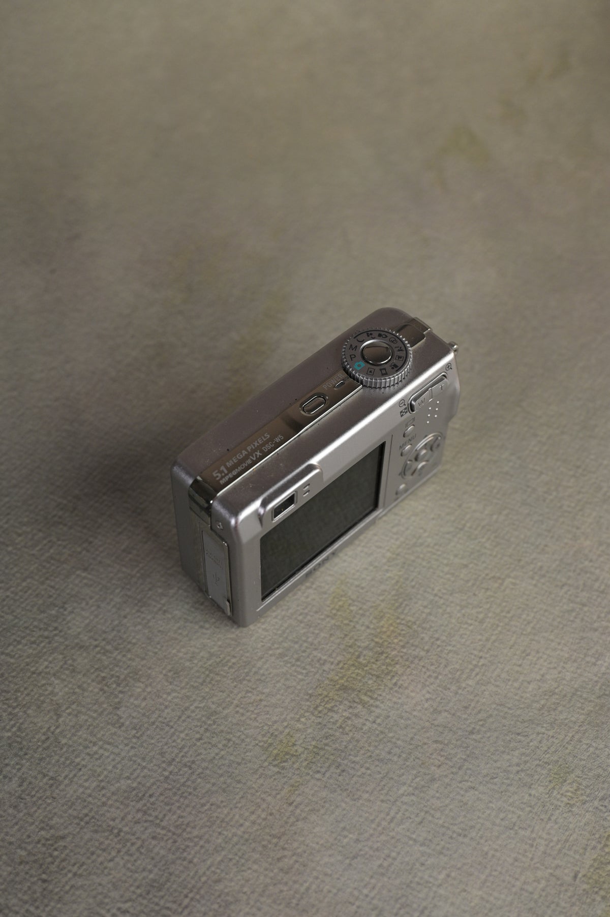 Sony Cyber-shot DSC-W5