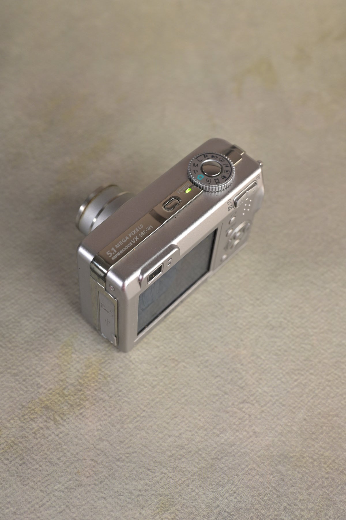 Sony Cyber-shot DSC-W5