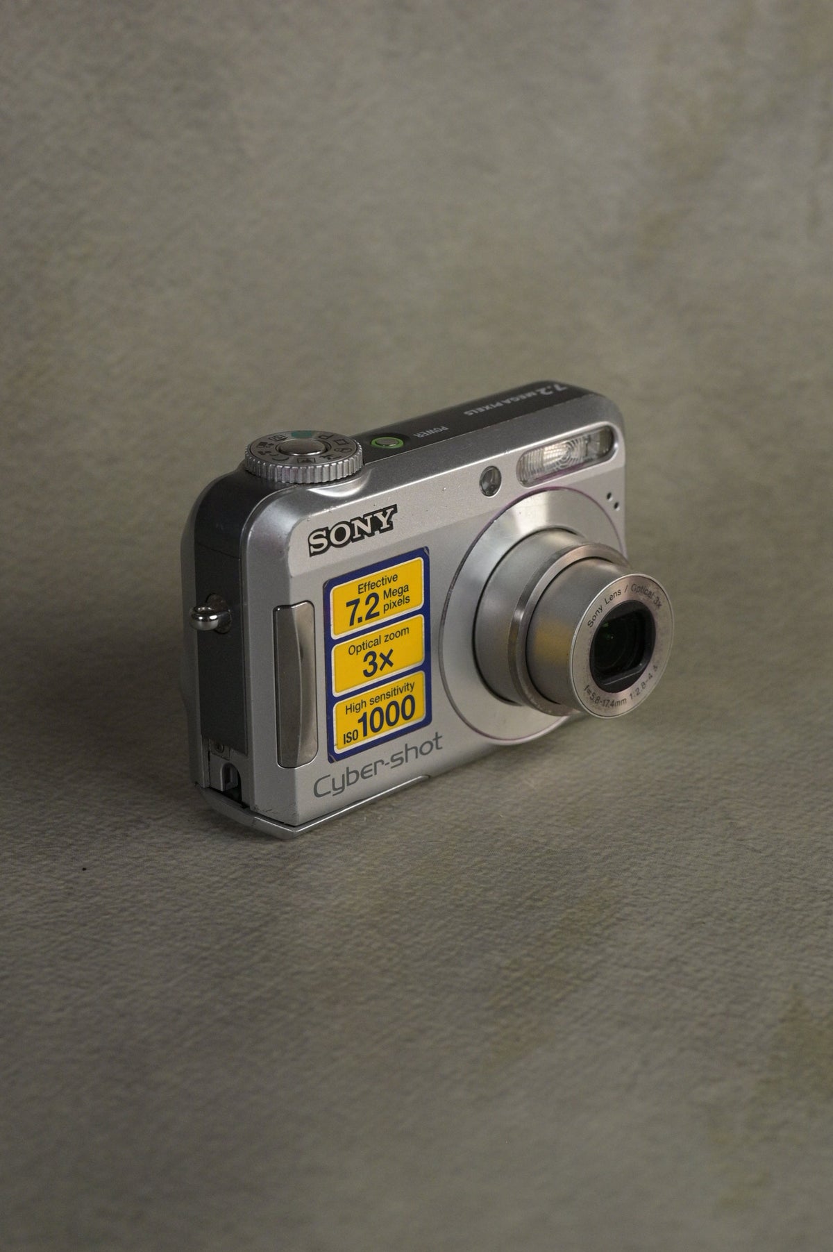 Sony Cyber-shot DSC-S650