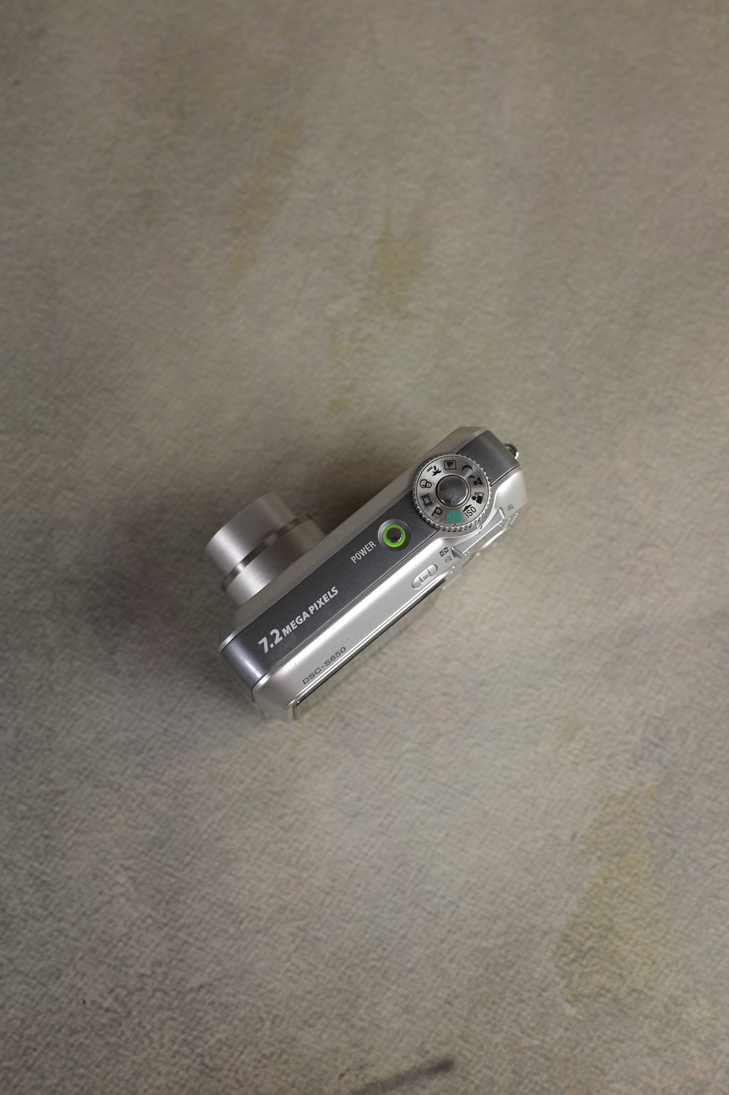 Sony Cyber-shot DSC-S650