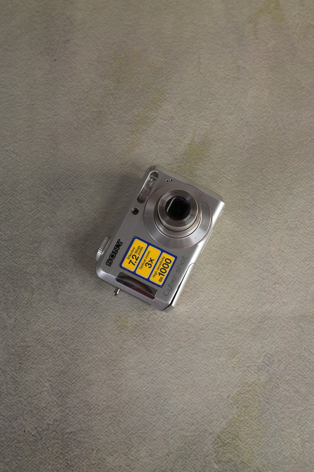 Sony Cyber-shot DSC-S650