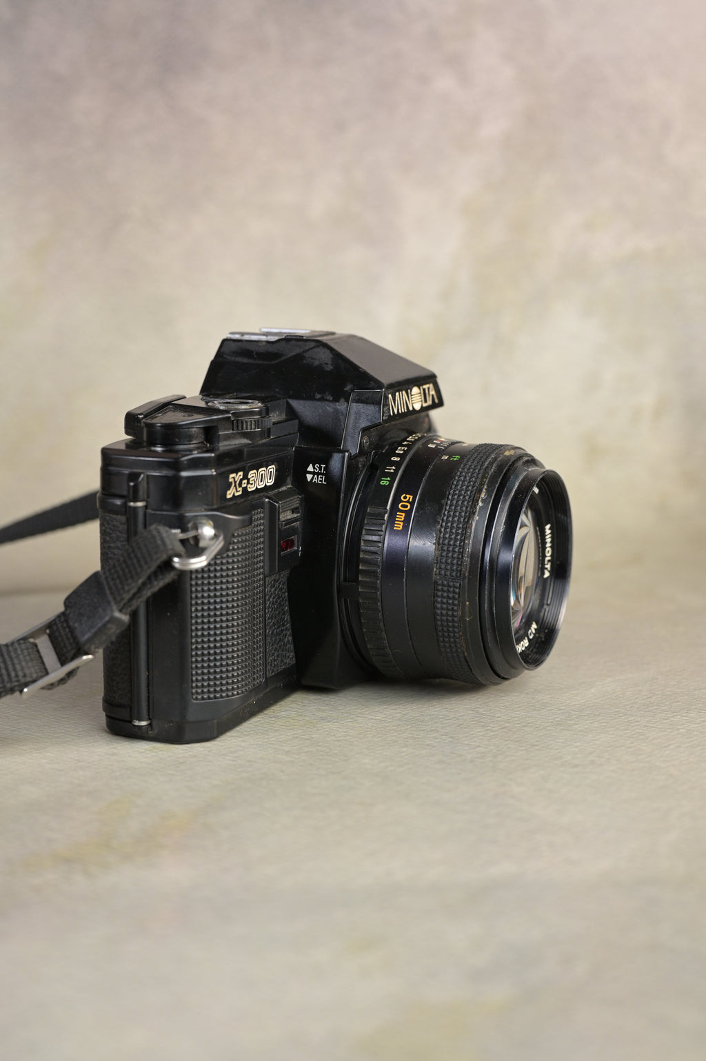Minolta X-300 + Minolta MD Rokkor 50mm F1.4