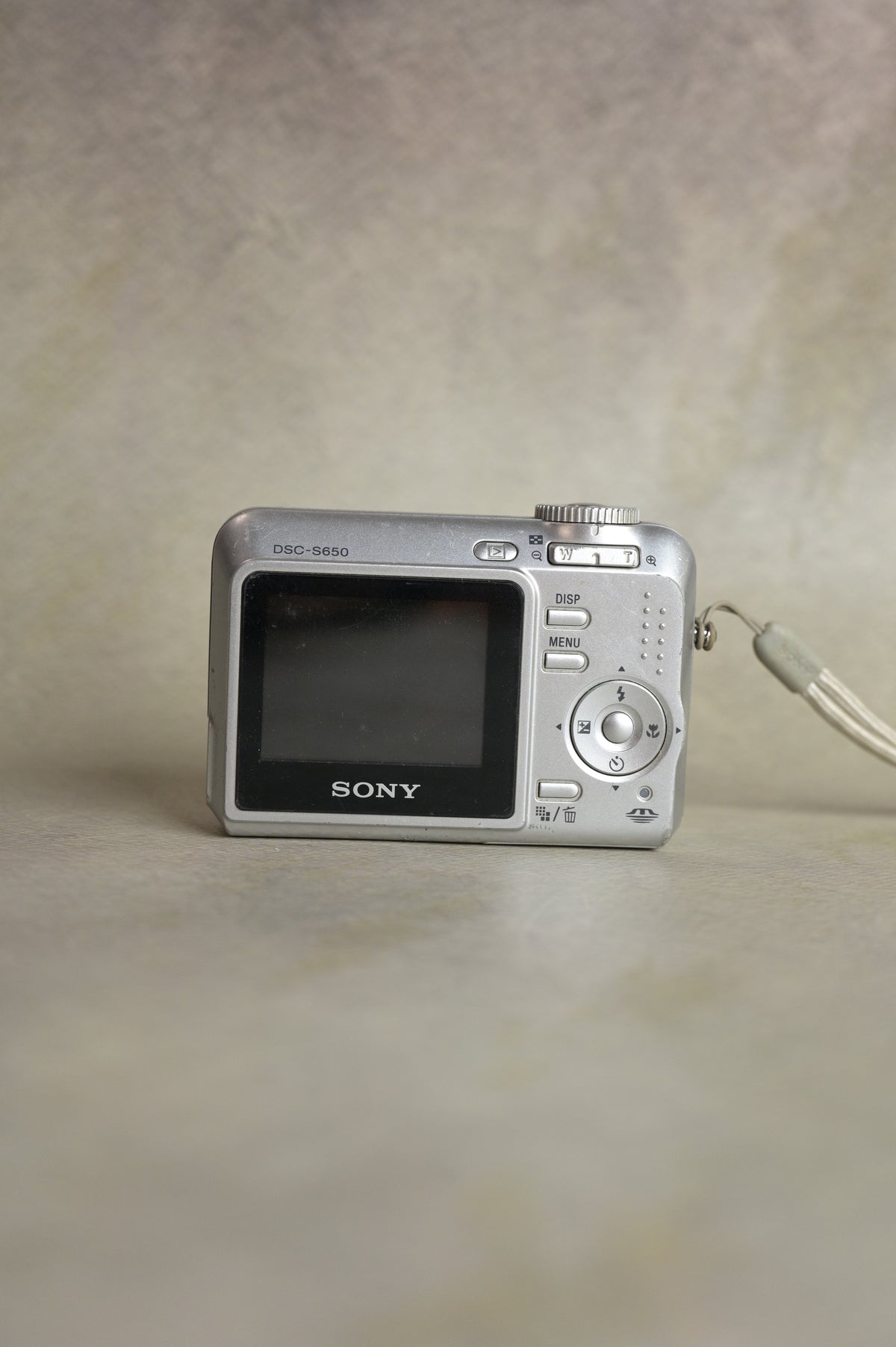 Sony Cyber-shot DSC-S650