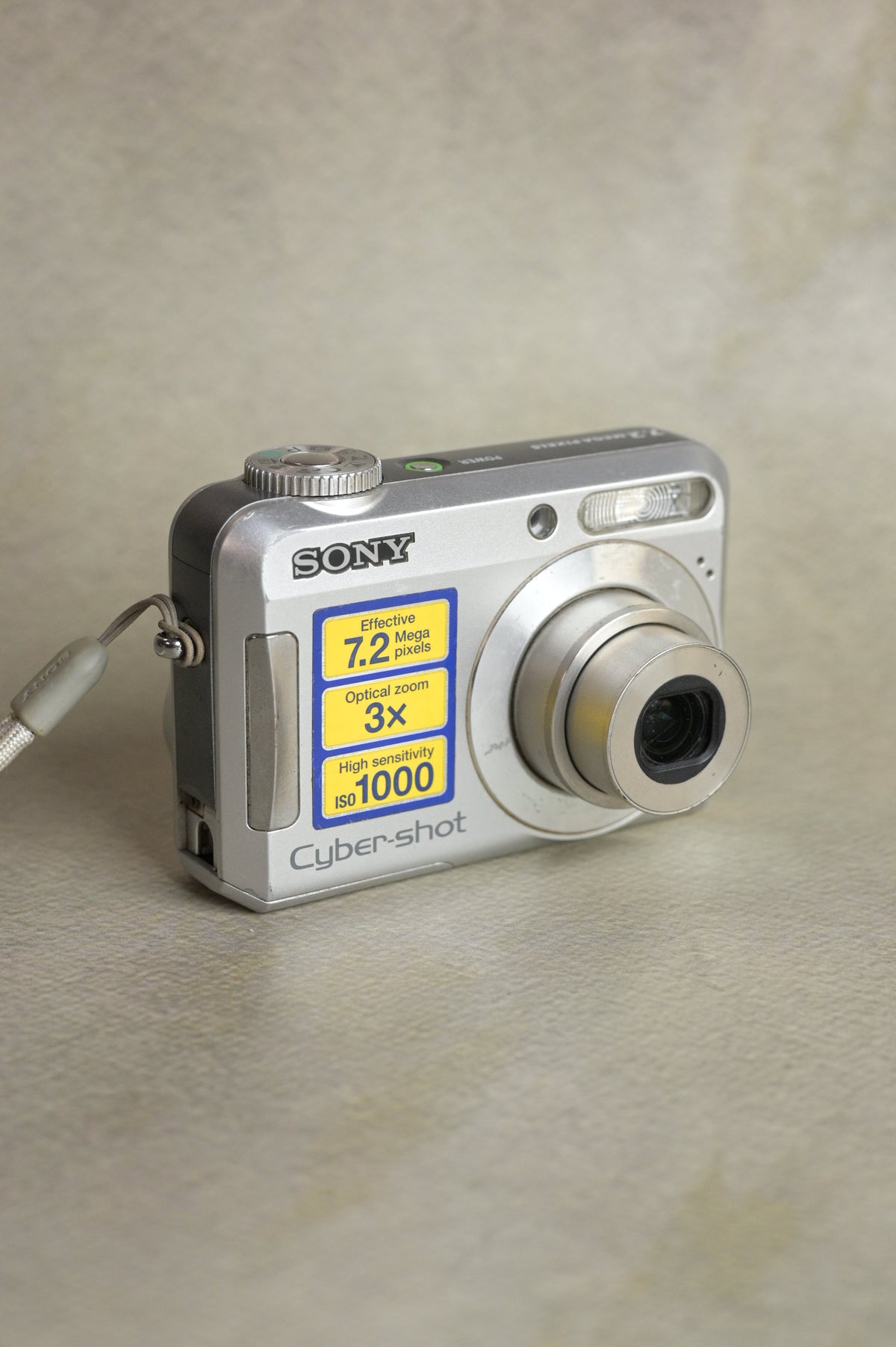 Sony Cyber-shot DSC-S650