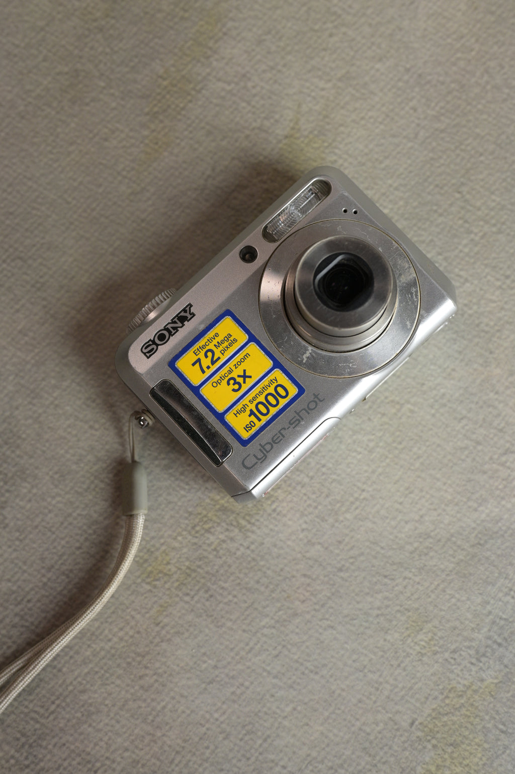 Sony Cyber-shot DSC-S650