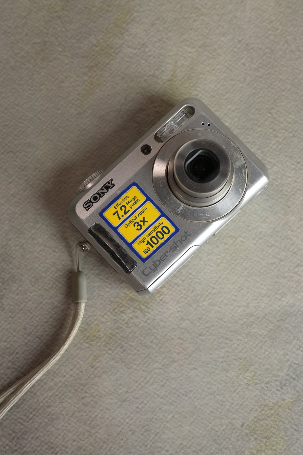 Sony Cyber-shot DSC-S650