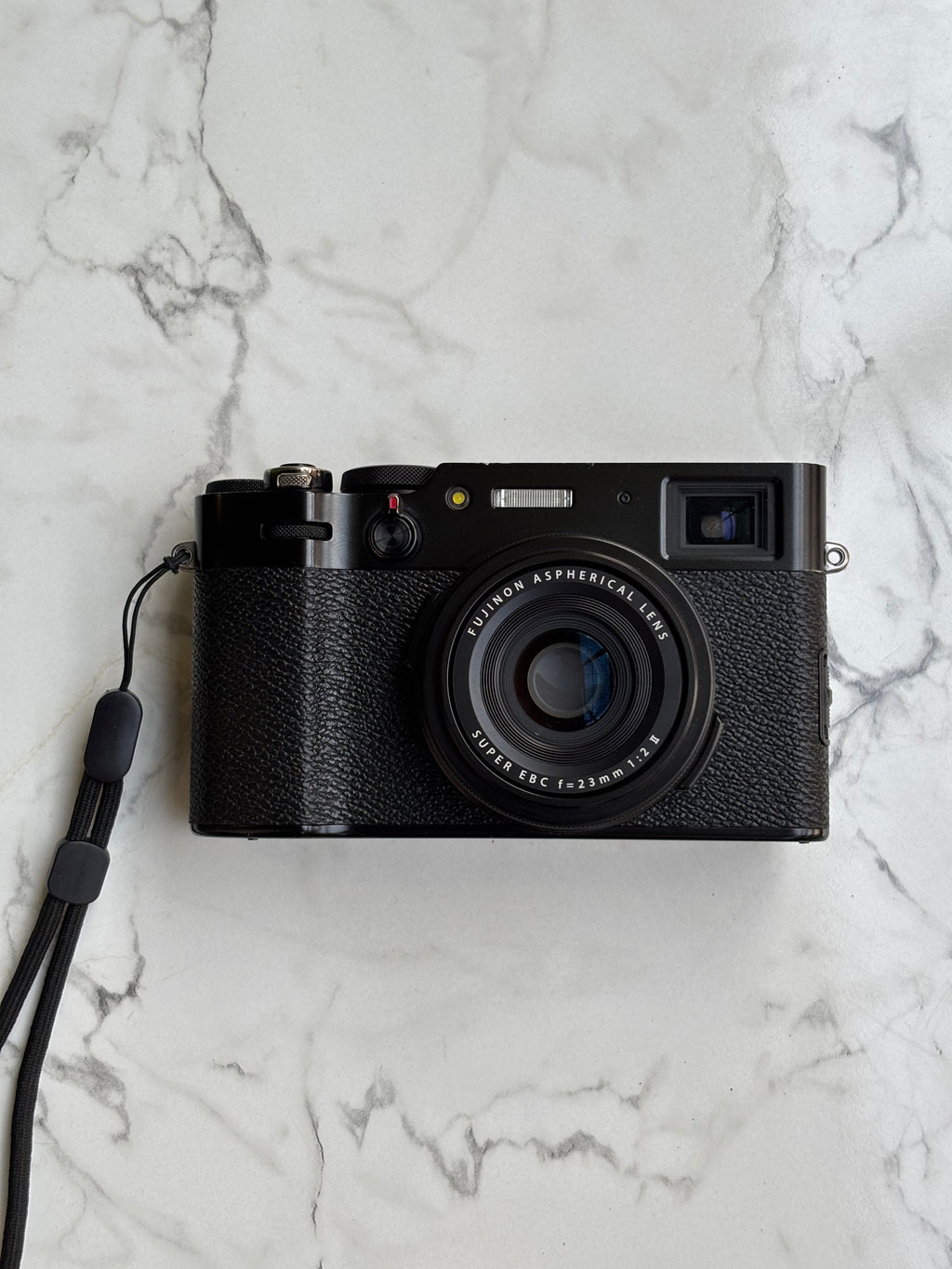 Fujifilm X100V