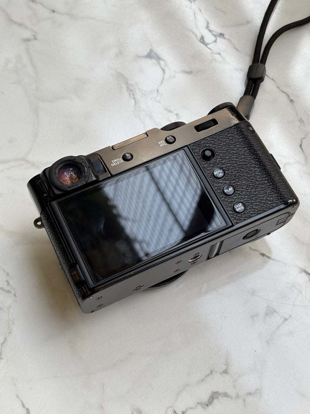 Fujifilm X100V
