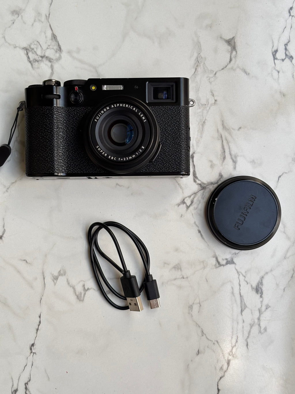 Fujifilm X100V