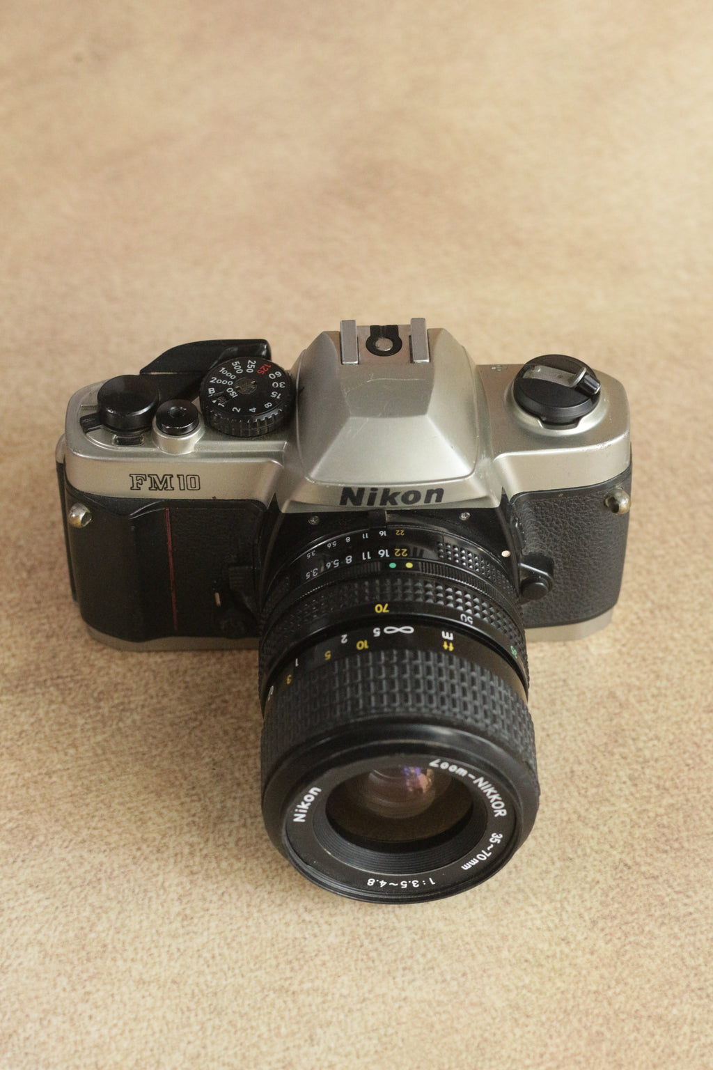 Nikon FM10 + Nikkor 35-70mm Zoom