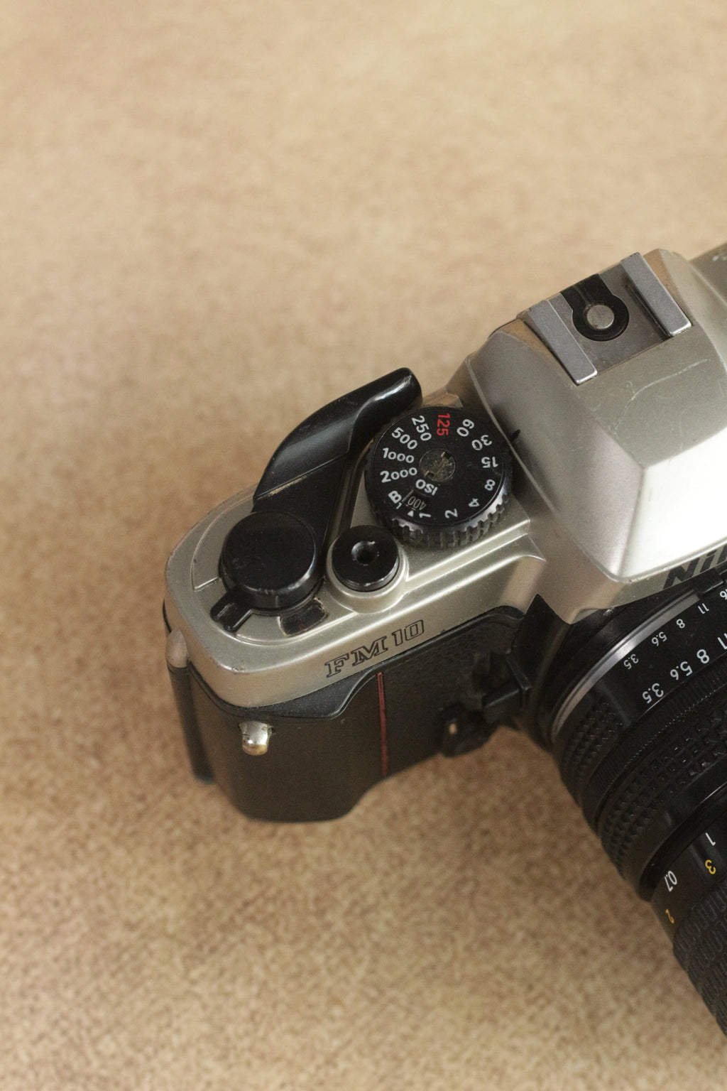 Nikon FM10 + Nikkor 35-70mm Zoom
