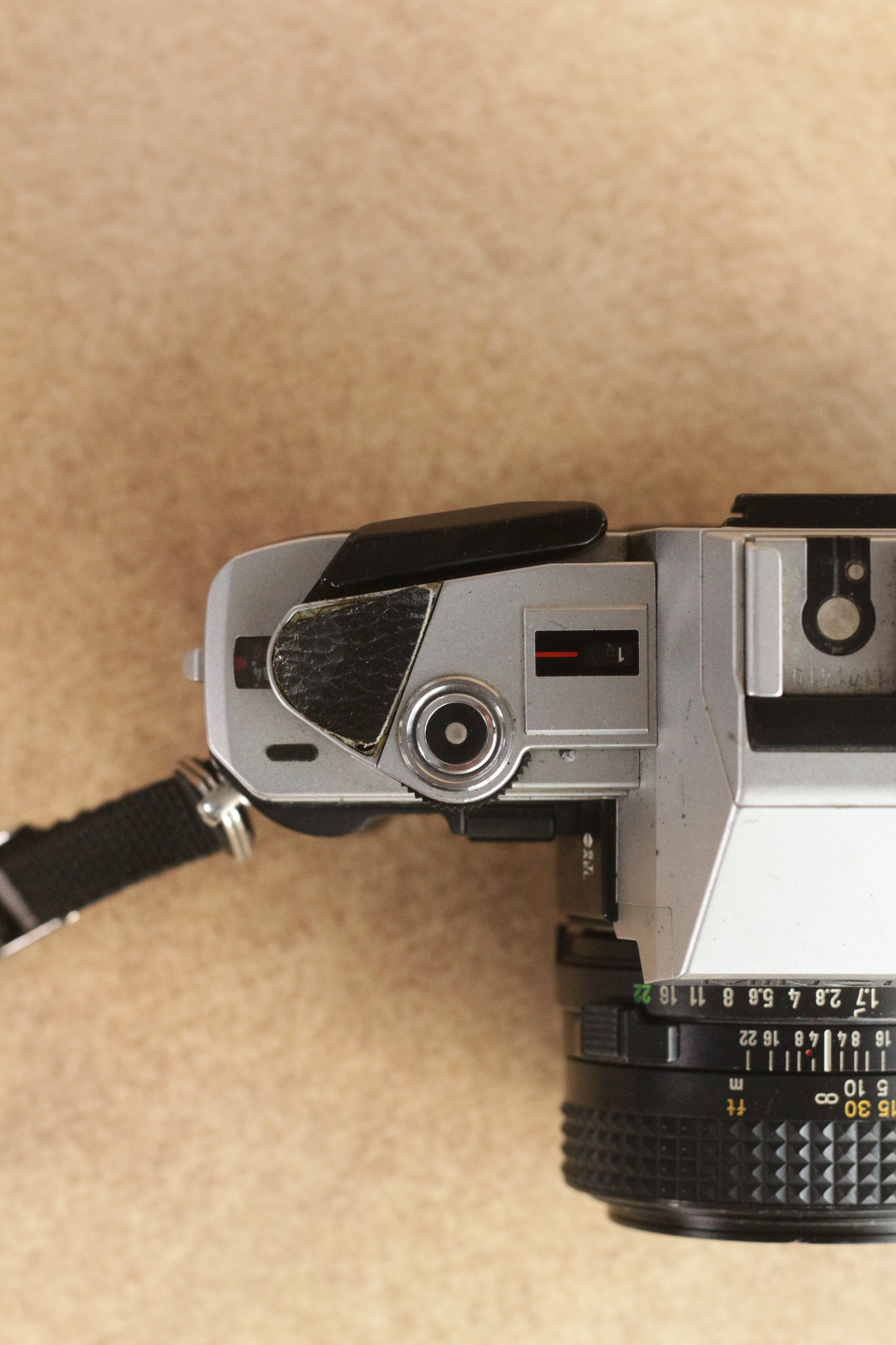 Minolta X-300 + Minolta MD 50mm F1.7