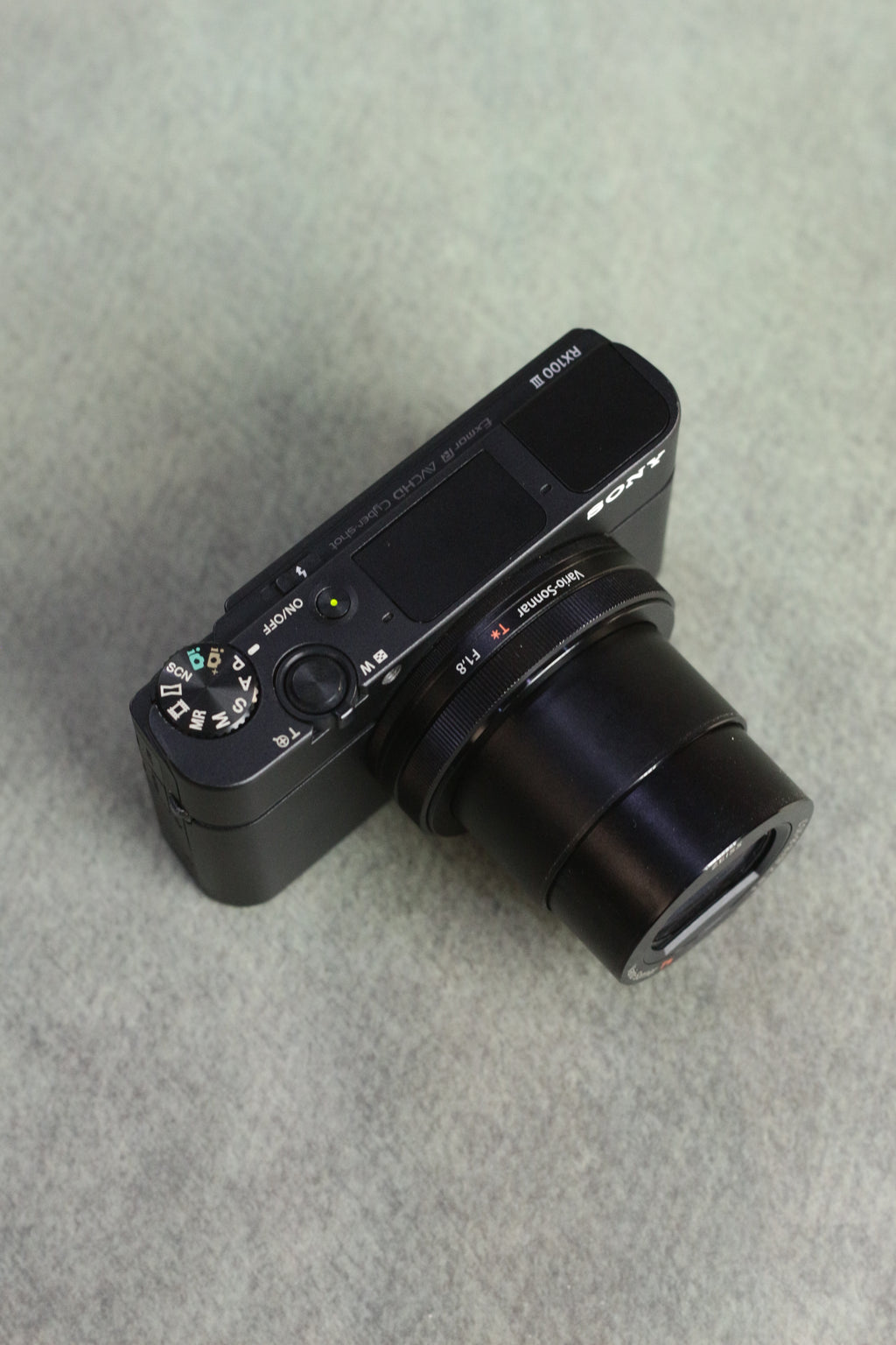 Sony Cyber-shot RX100 III