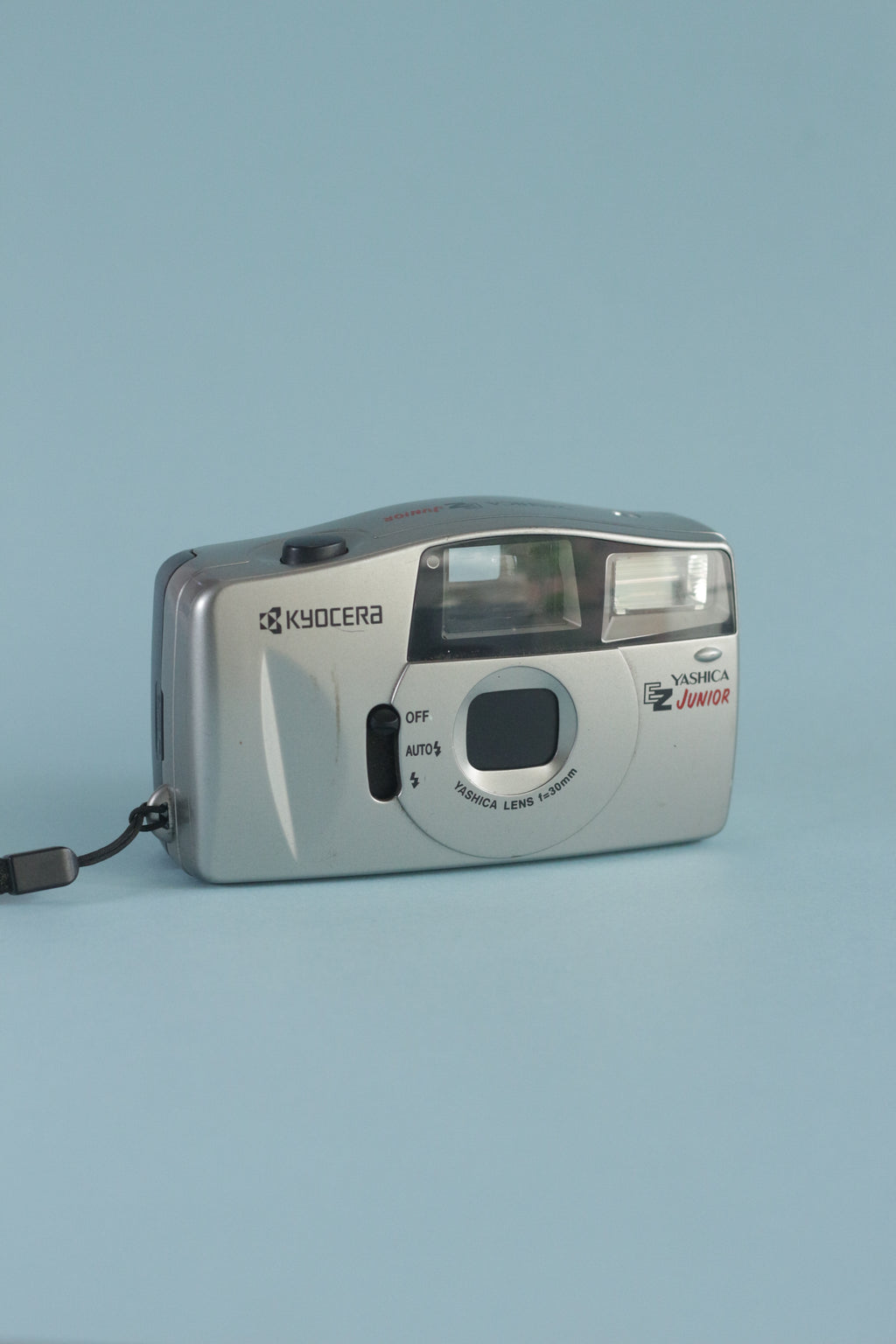 Kyocera Yashica EZ junior
