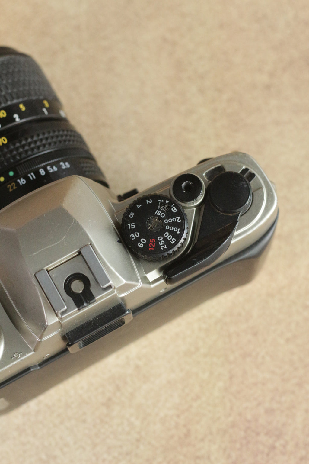 Nikon FM10 + Nikkor 35-70mm Zoom