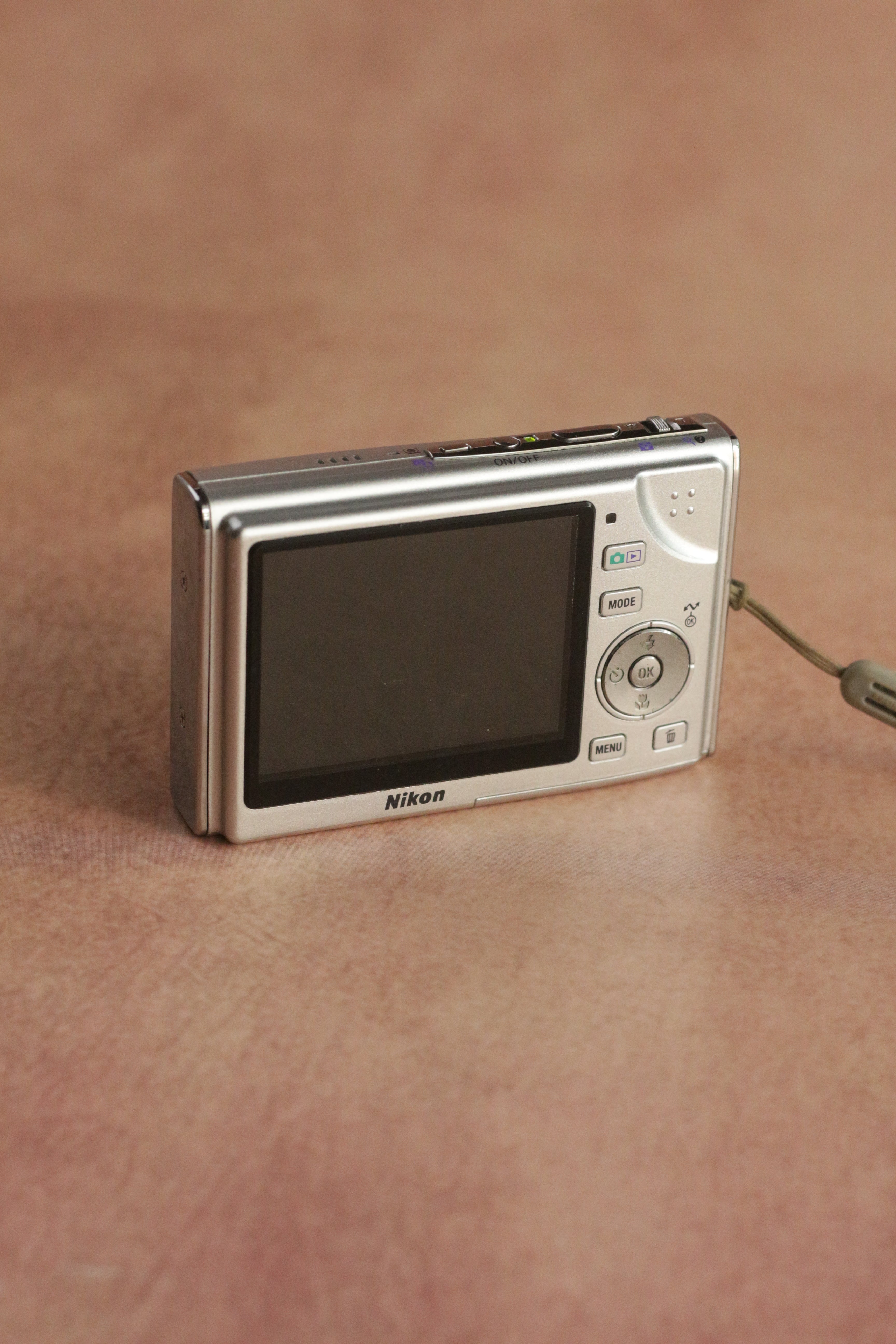 Nikon Coolpix S9