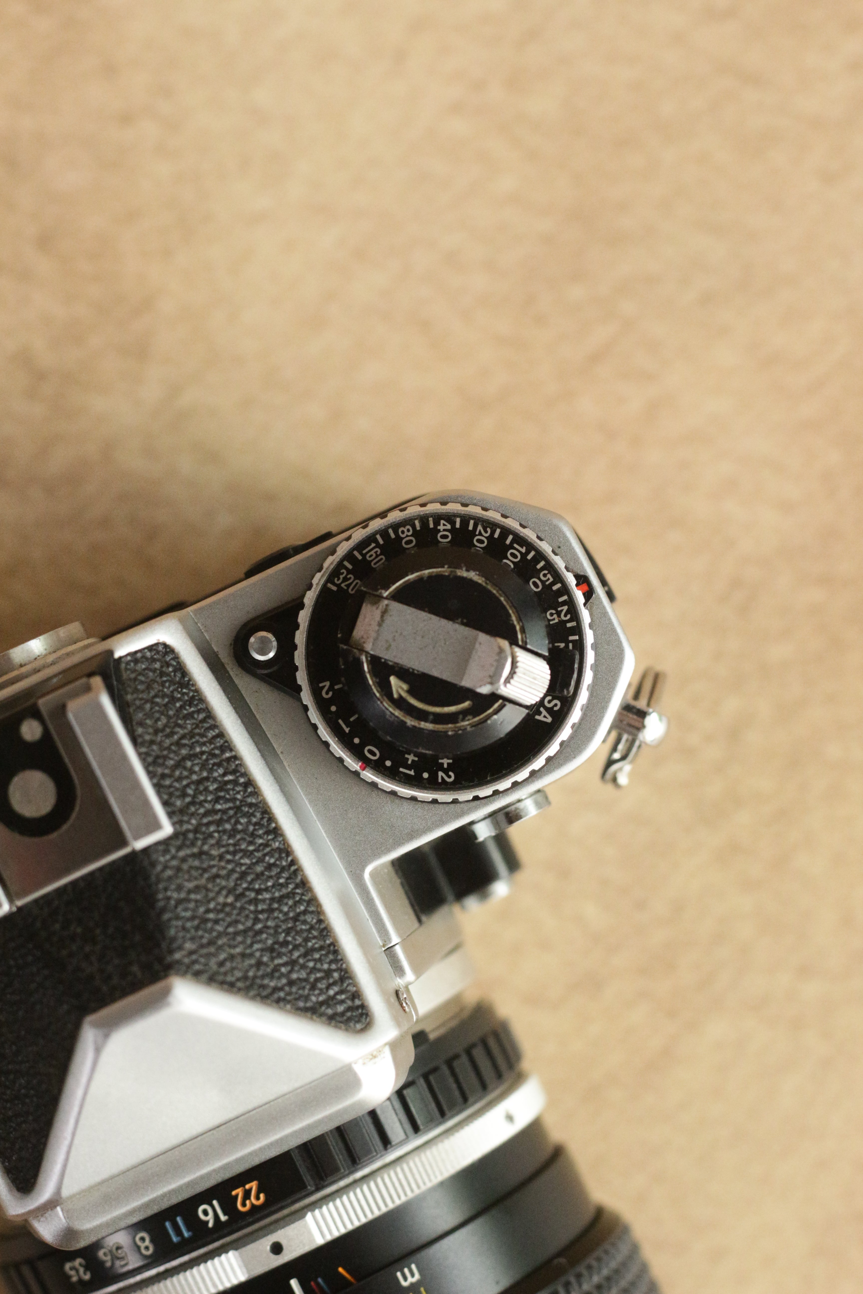 Nikon FE + Nikkor Series E 36-72mm F3.5 (constant aperture)