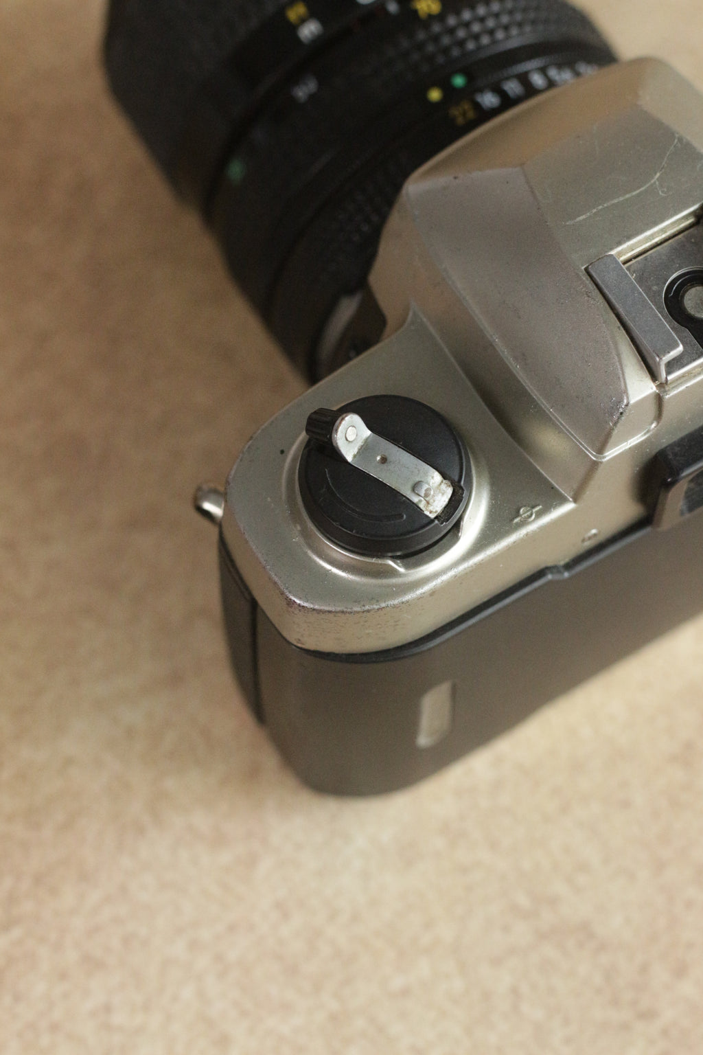 Nikon FM10 + Nikkor 35-70mm Zoom