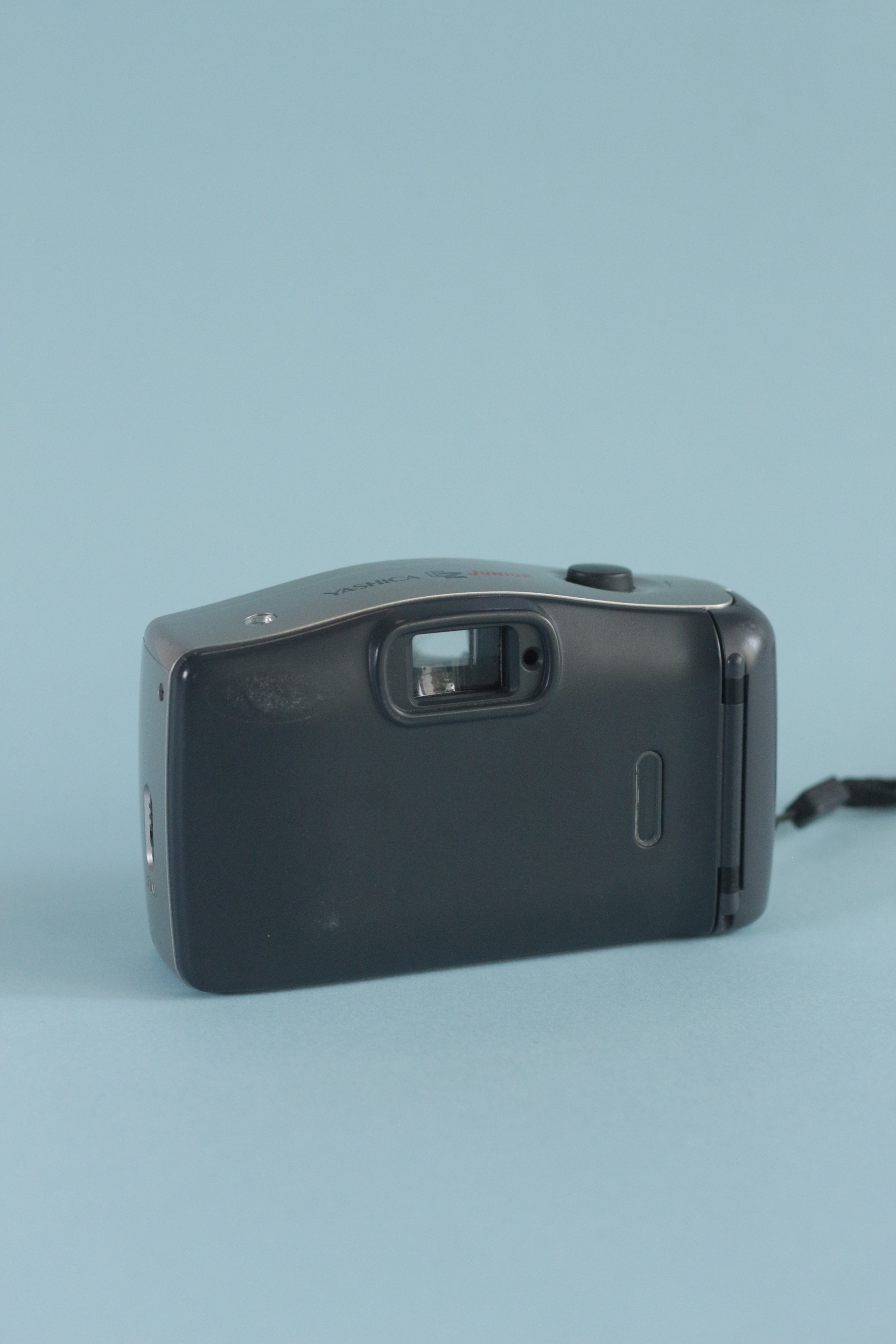 Kyocera Yashica EZ junior