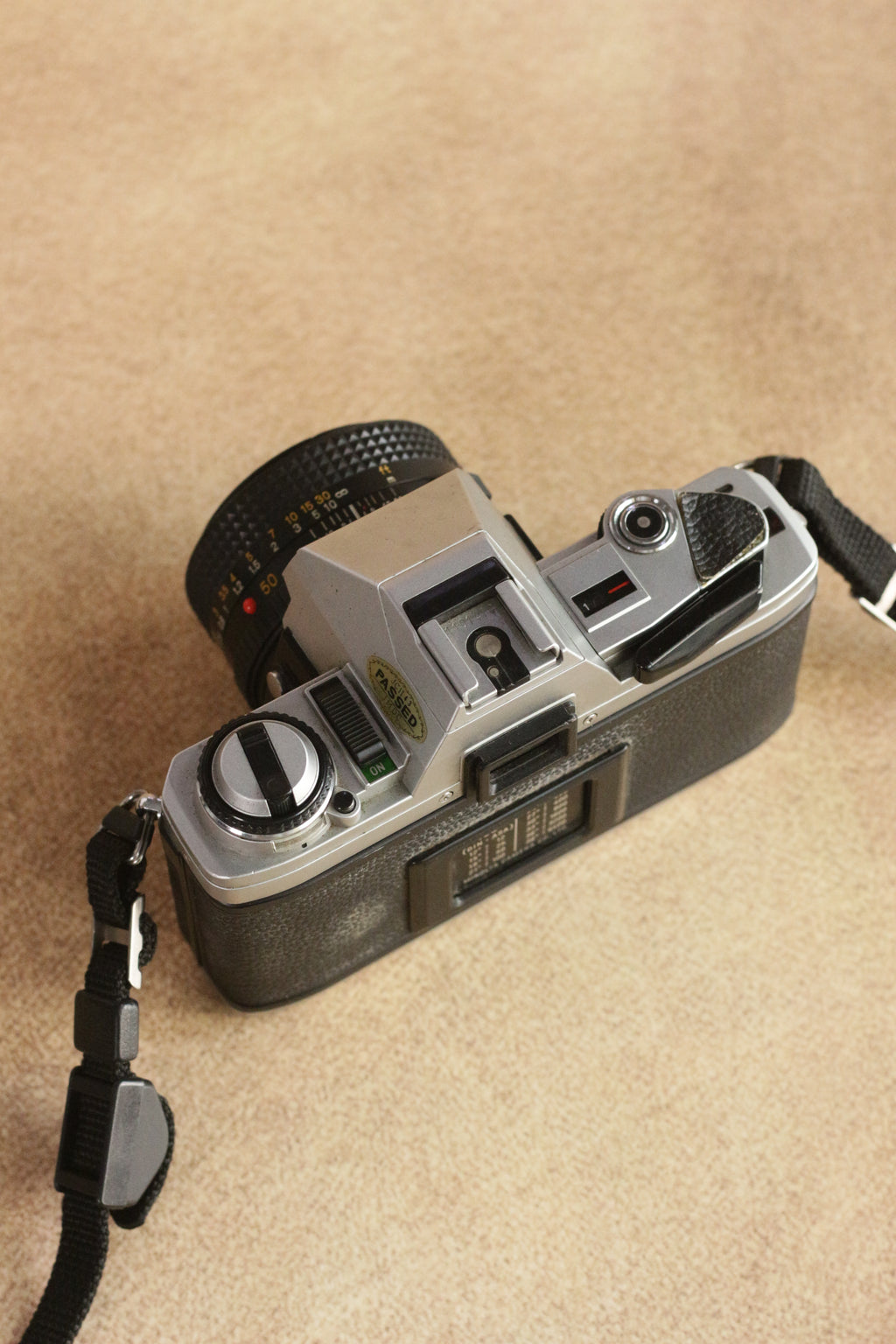 Minolta X-300 + Minolta MD 50mm F1.7