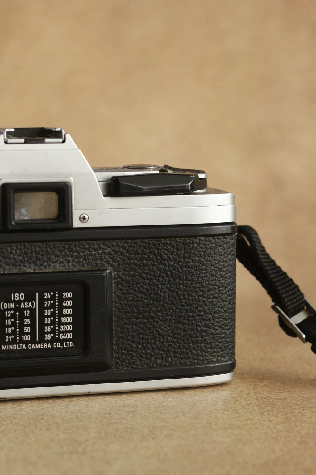 Minolta X-300 + Minolta MD 50mm F1.7