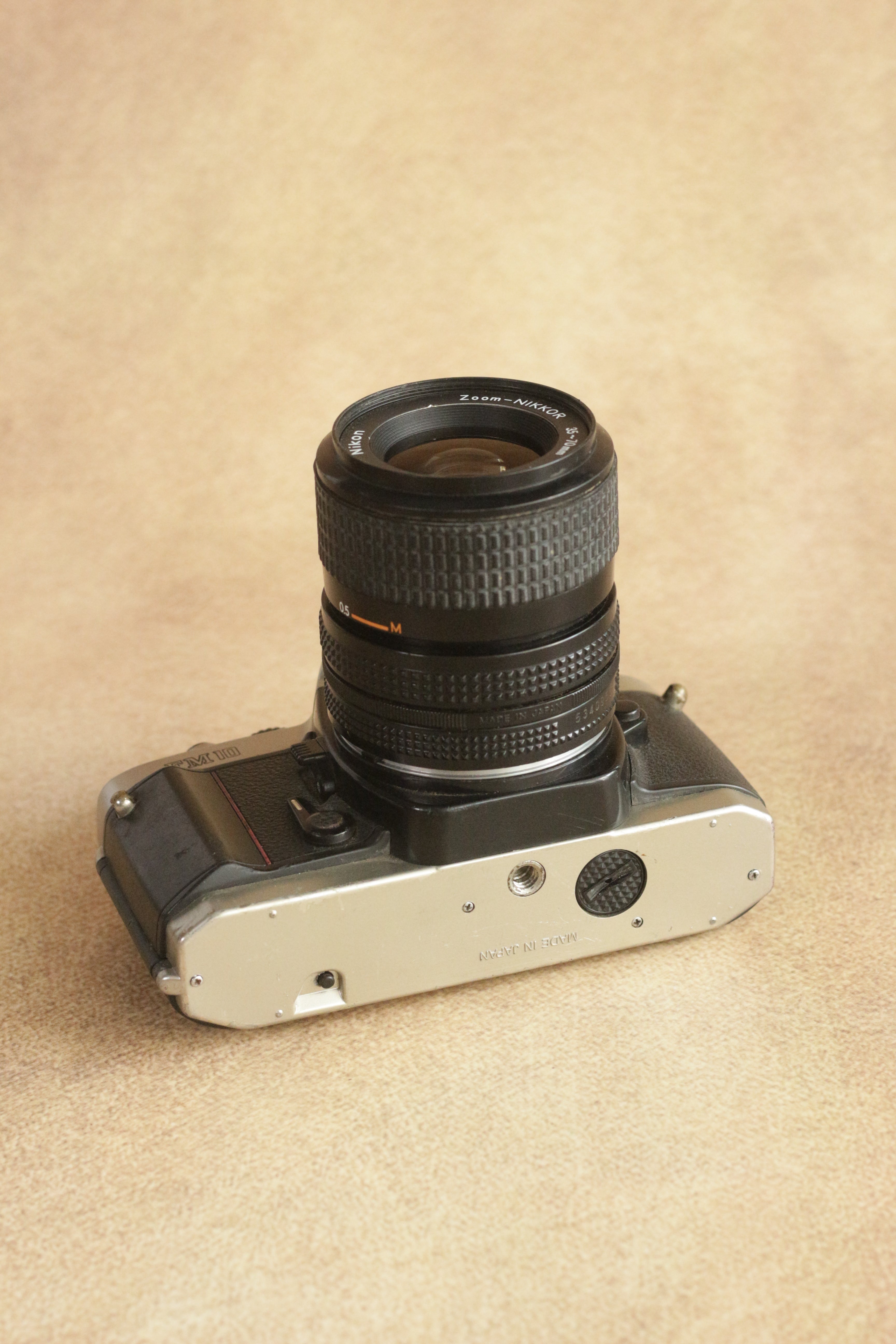 Nikon FM10 + Nikkor 35-70mm Zoom