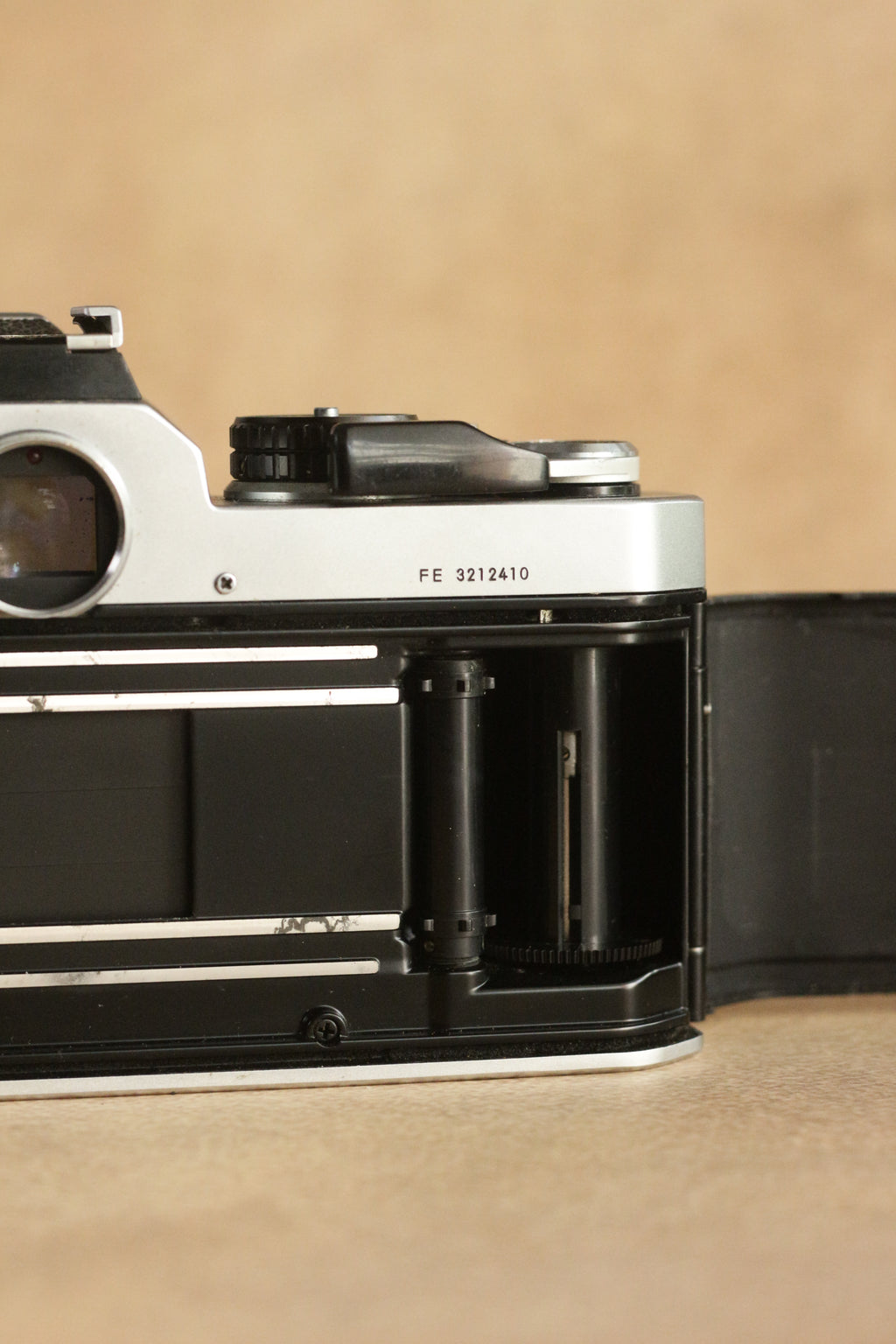 Nikon FE + Nikkor Series E 36-72mm F3.5 (constant aperture)