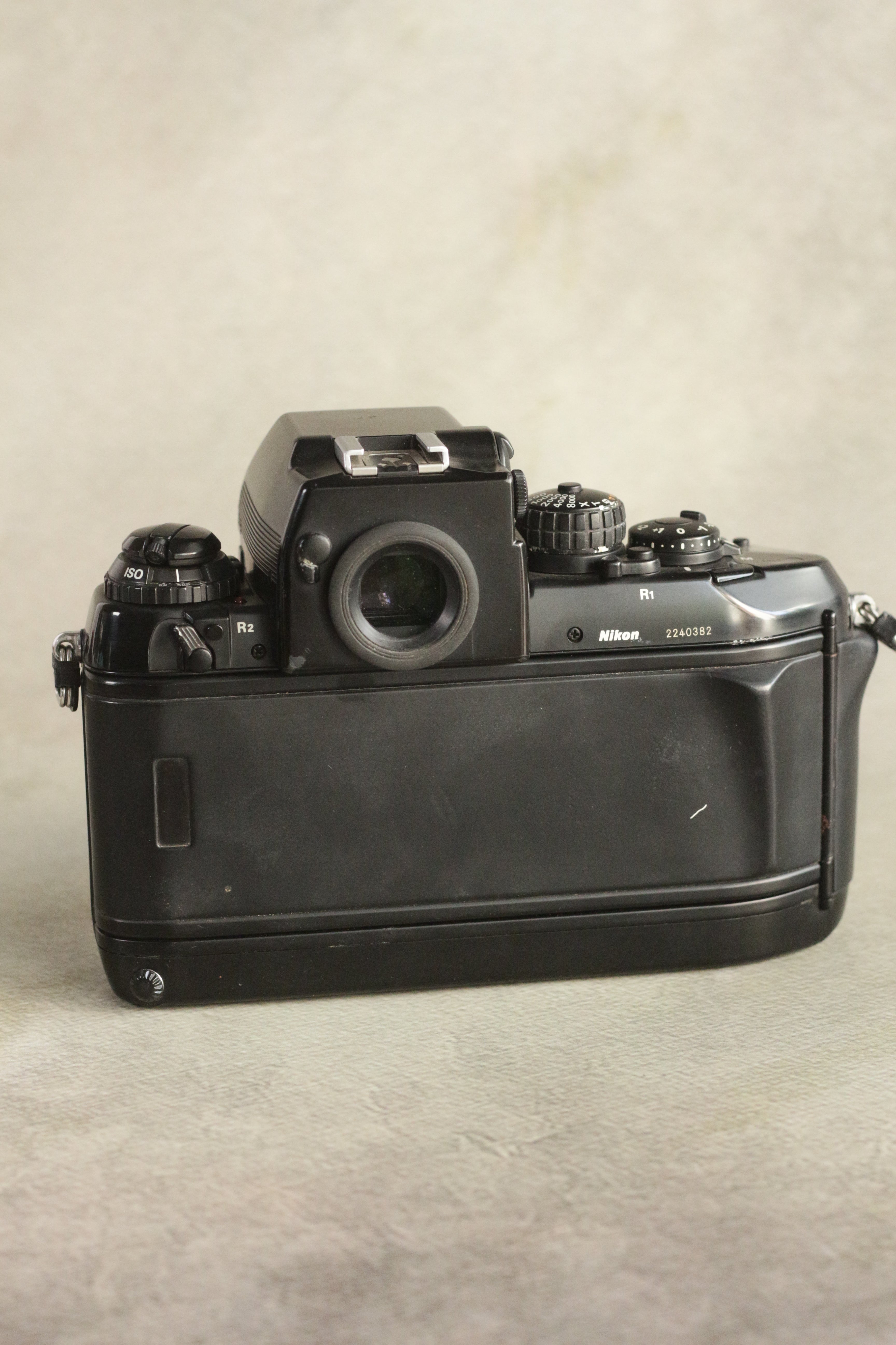 Nikon F4 + DP20 Viewfinder
