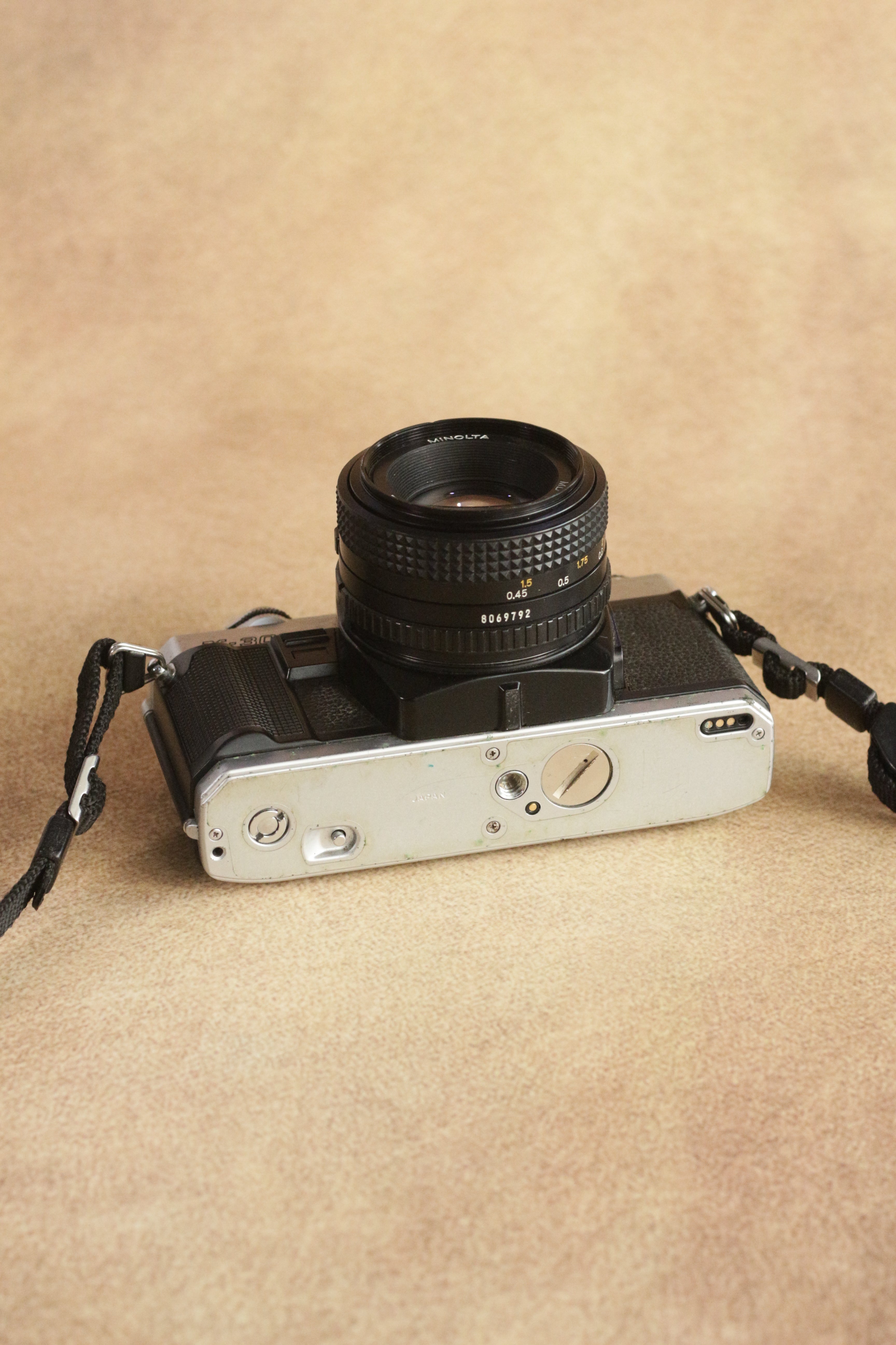 Minolta X-300 + Minolta MD 50mm F1.7