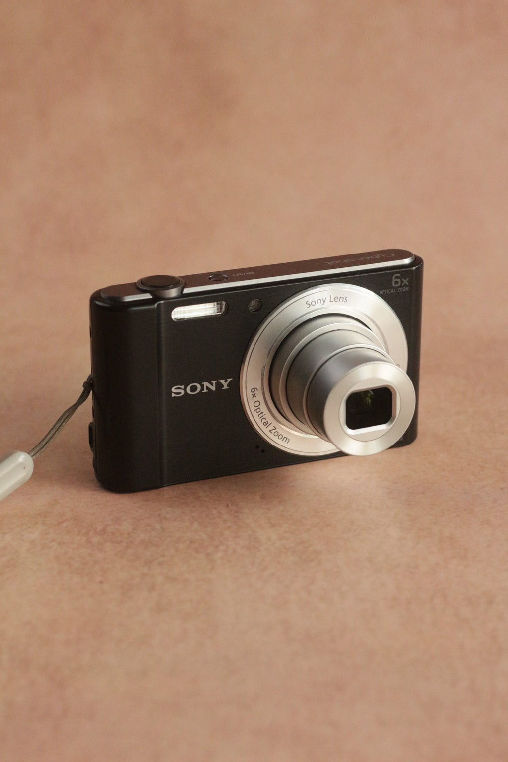 Sony Cyber-shot DSC-W810 + original box