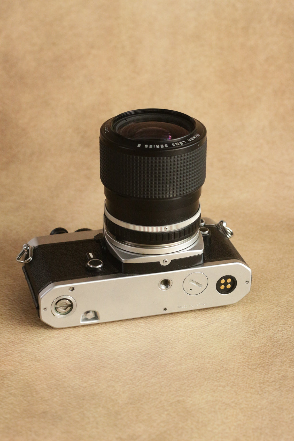 Nikon FE + Nikkor Series E 36-72mm F3.5 (constant aperture)