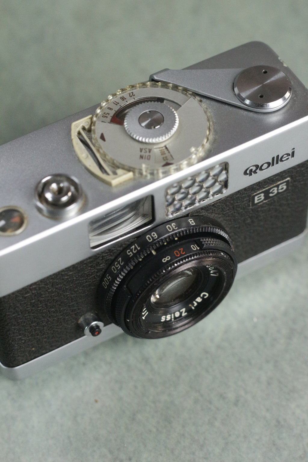 Rollei B 35