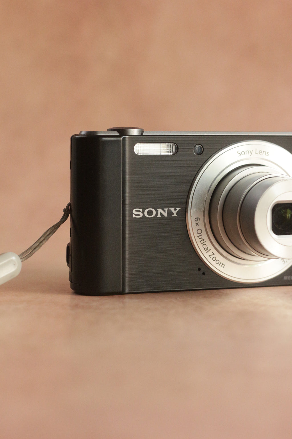 Sony Cyber-shot DSC-W810 + original box