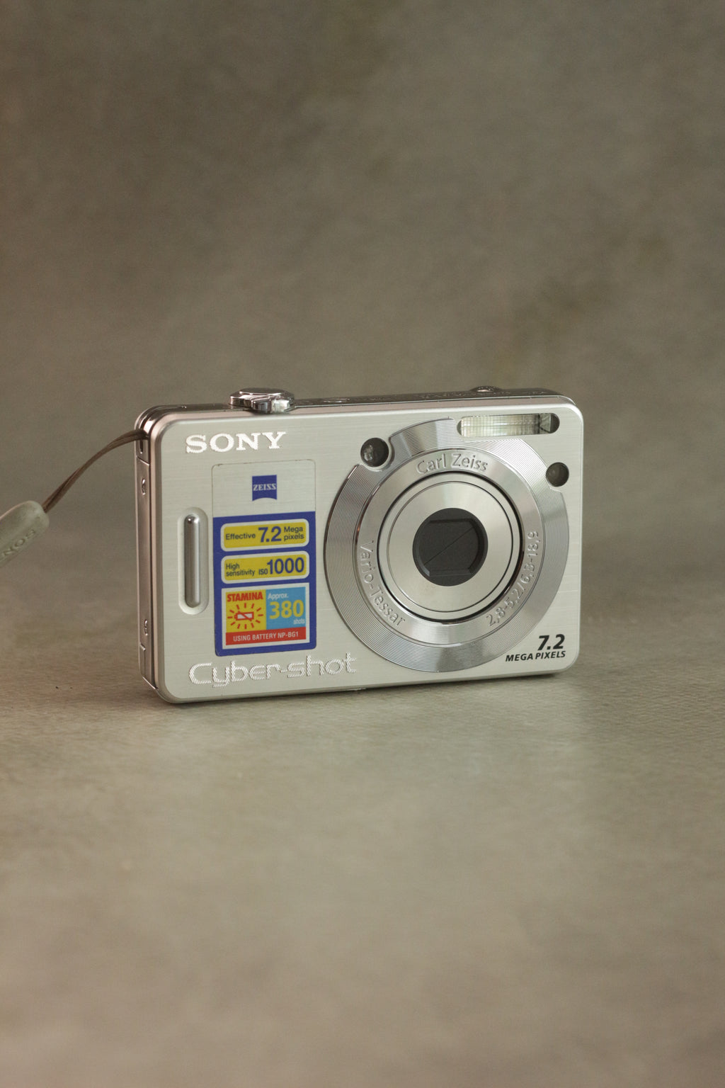 Sony Cyber-shot DSC-W55