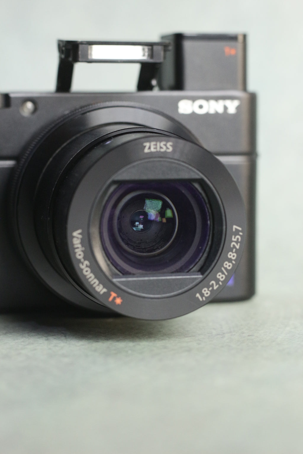 Sony Cyber-shot RX100 III