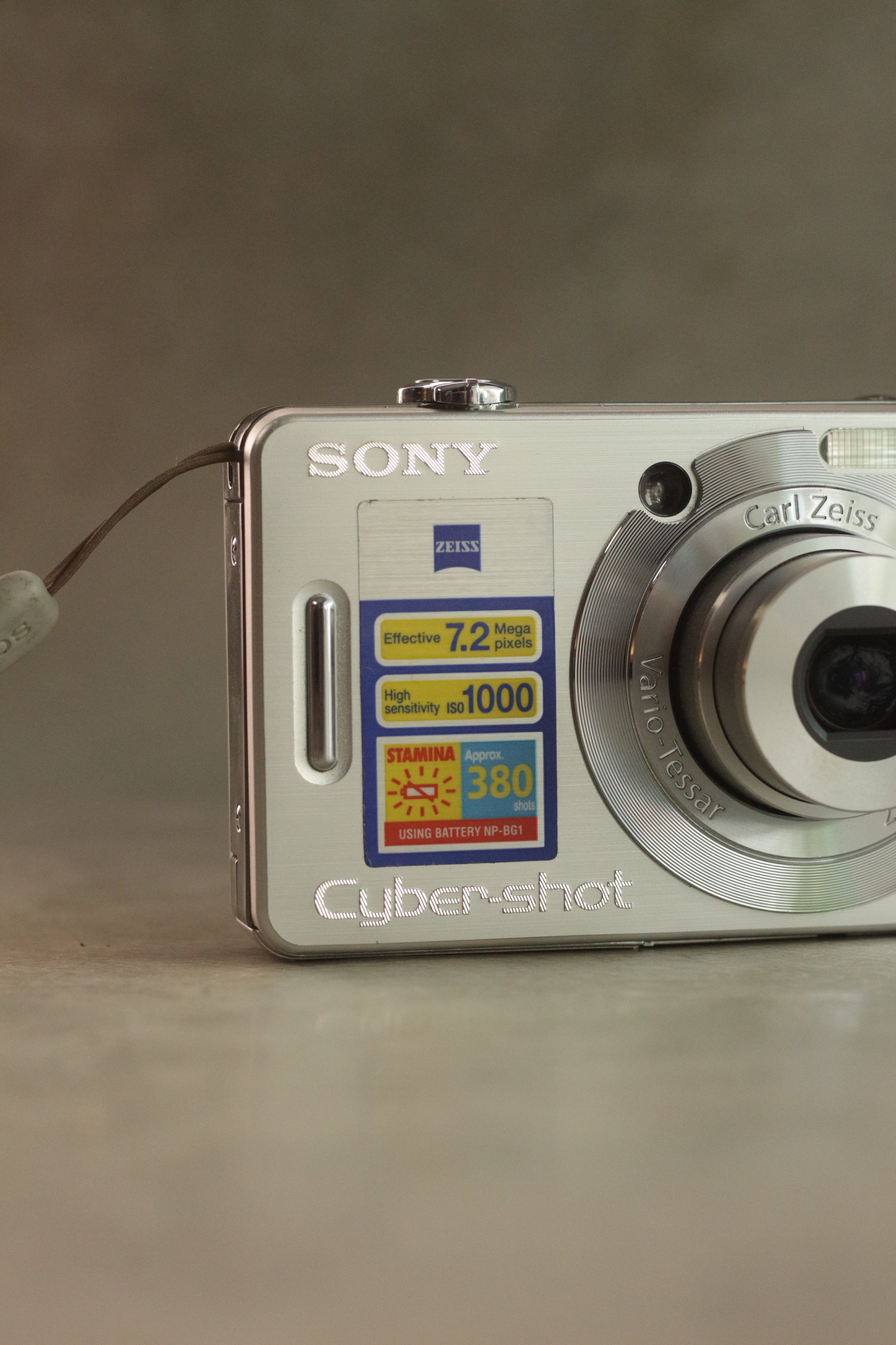 Sony Cyber-shot DSC-W55