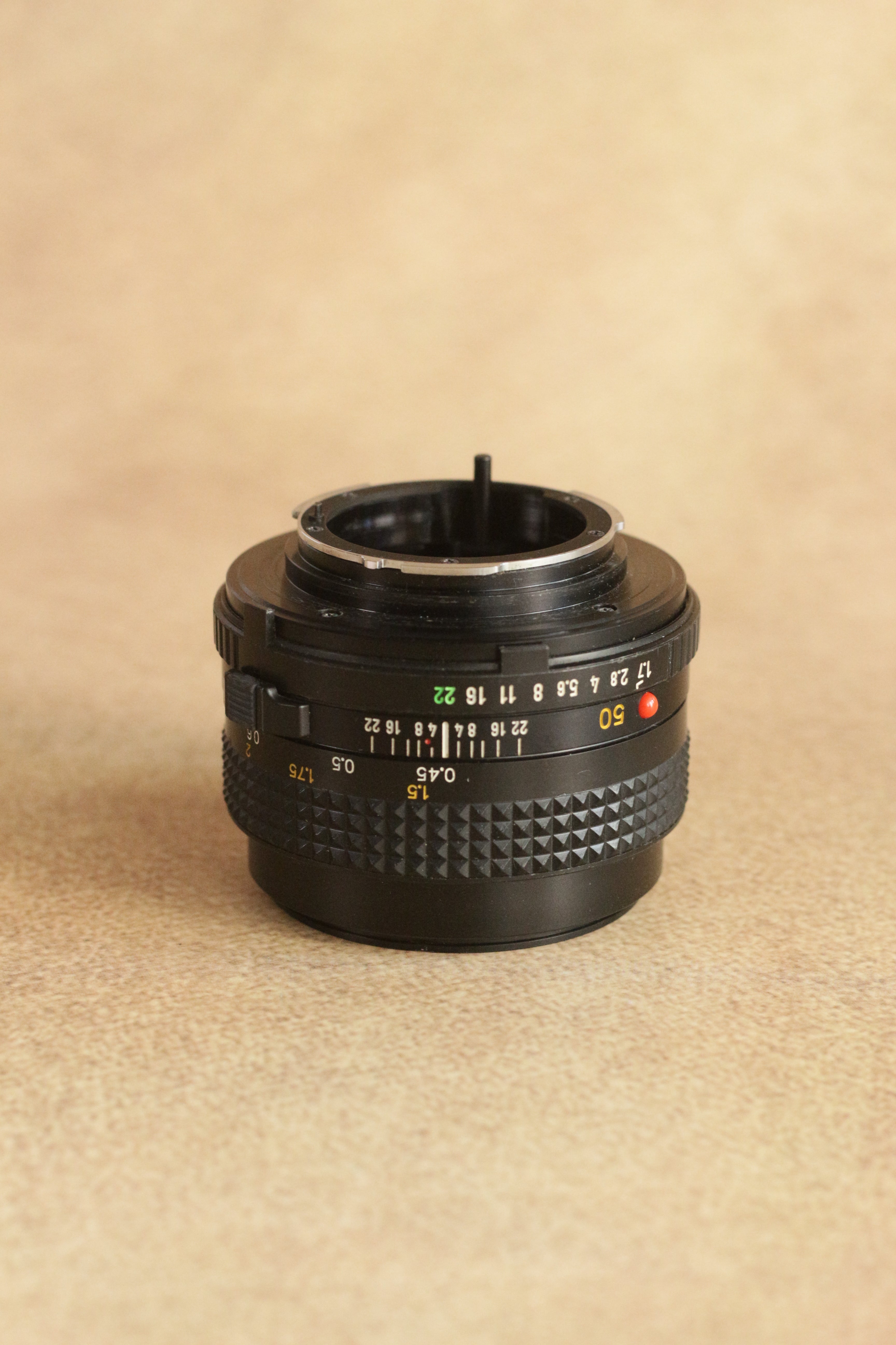 Minolta X-300 + Minolta MD 50mm F1.7